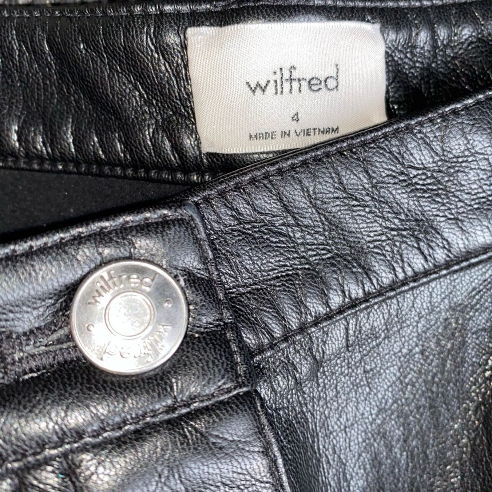 Aritzia Aritzia Wilfred $148 Faux Leather Melina Pant sz 4 EUC Size 27" / US 4 / IT 40 - 8 Thumbnail