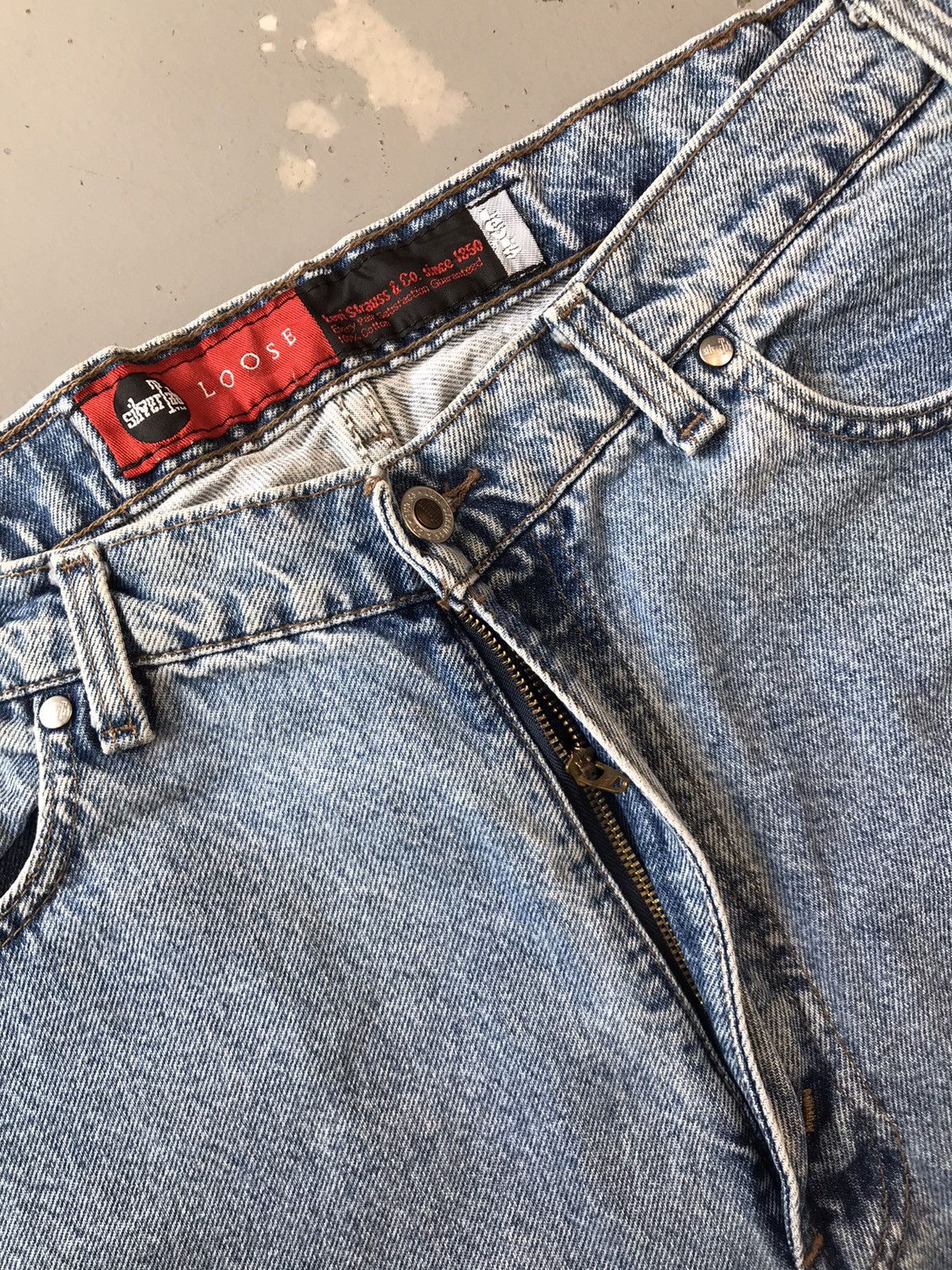Levi's × Vintage Vintage Levi’s Strauss & co. silver tab denim jort Size US 34 / EU 50 - 5 Thumbnail