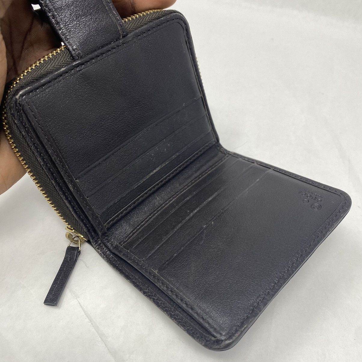 Gucci Gucci Monogram Zip Bi-Fold Wallet Size ONE SIZE - 5 Thumbnail