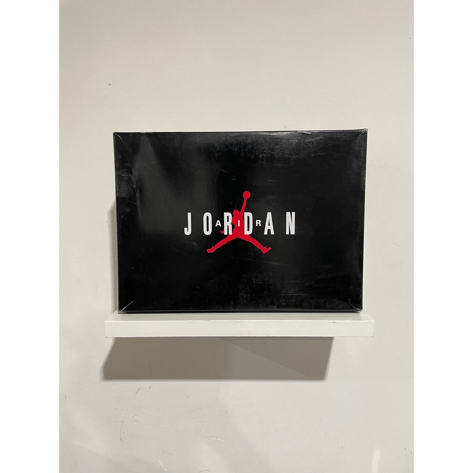 Nike JORDAN 11 RETRO LEGEND BLUE 2024 SIZE 12 PREOWNED Size US 12 / EU 45 - 7 Thumbnail