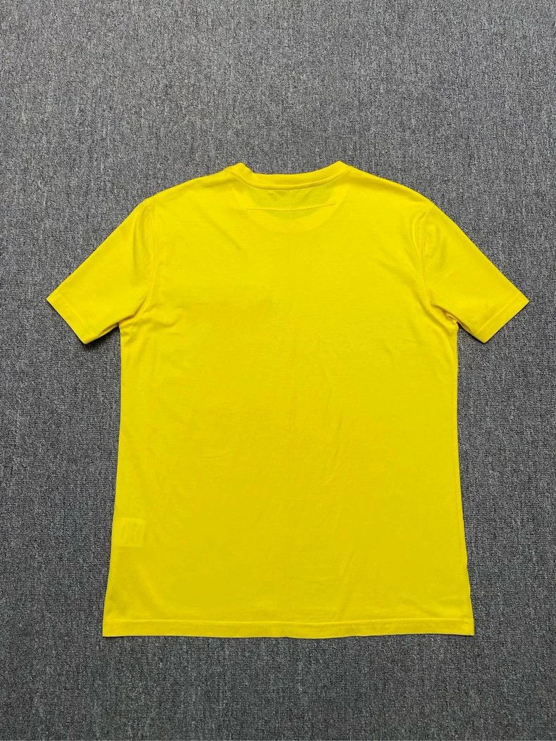Givenchy Givenchy Chest Flock Logo Yellow Short-sleeve 2506-Nextarro Size US L / EU 52-54 / 3 - 2 Thumbnail