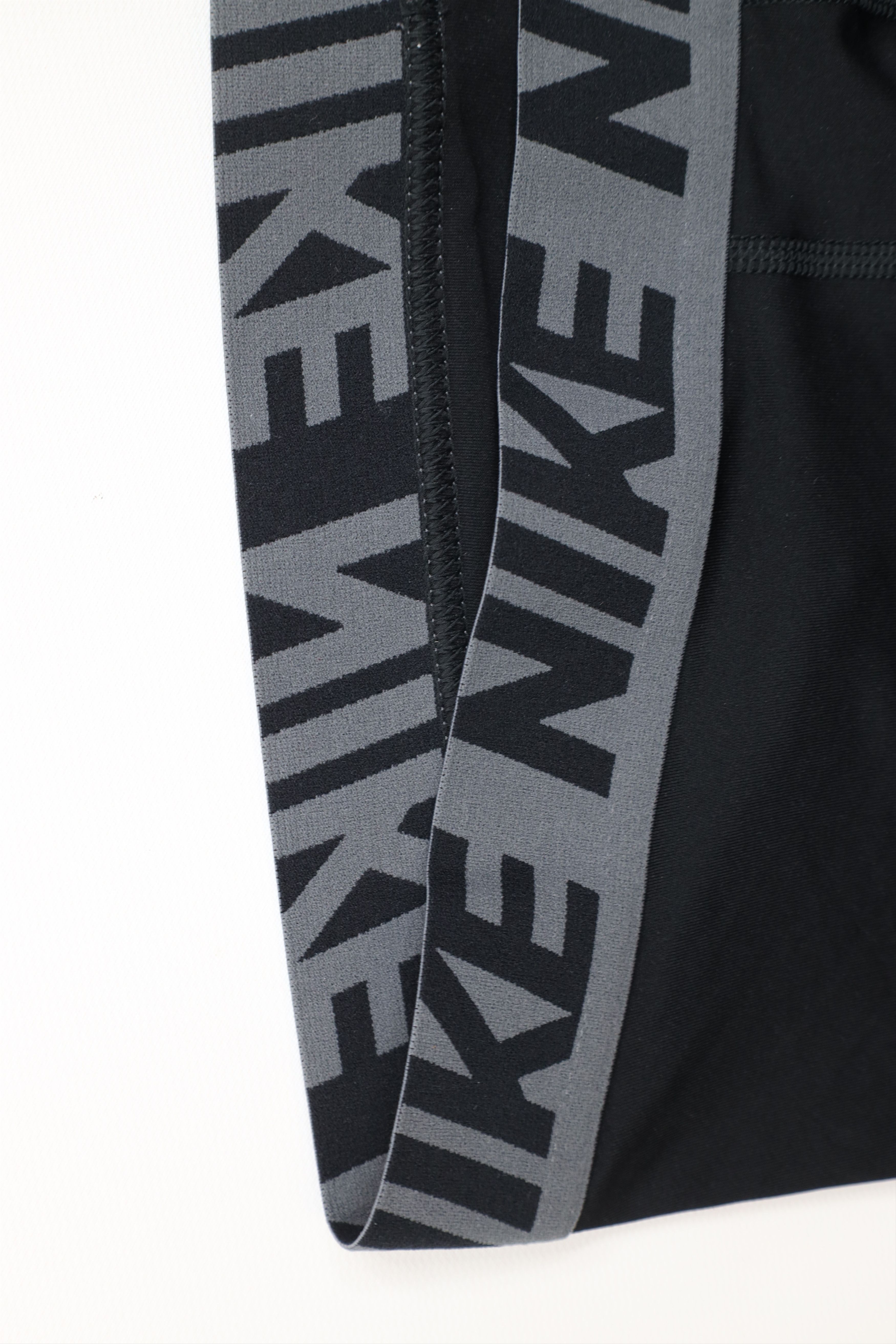 Nike × Vintage Nike Pro Compression Spandex Training Half Tights Shorts Size US 38 / EU 54 - 12 Thumbnail