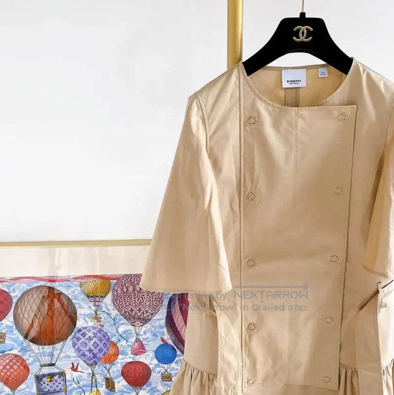 Burberry Burberry Khaki Short Sleeve Dress for Women. Size L / US 10 / IT 46 - 2 Thumbnail