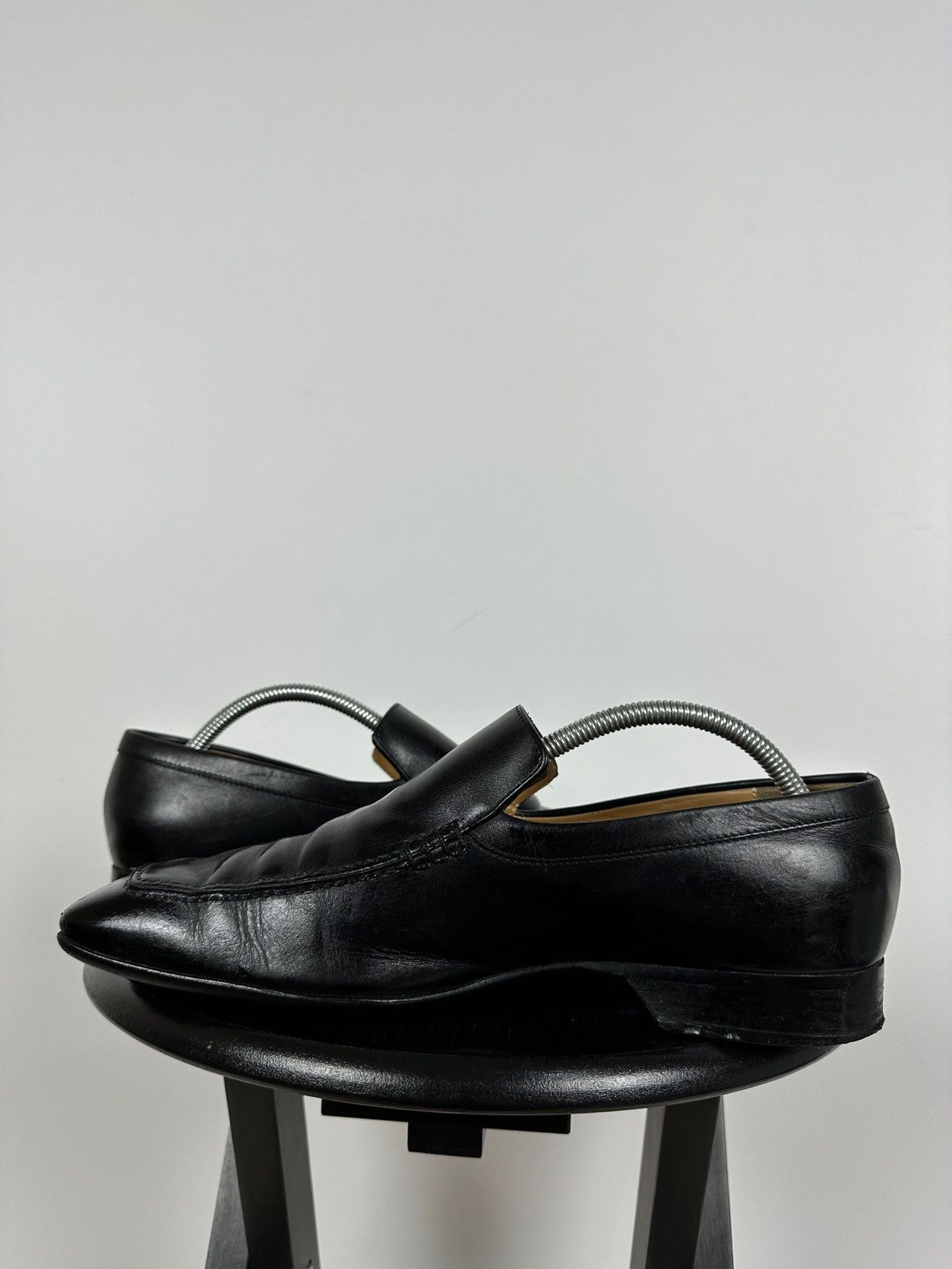 Louis Vuitton Louis Vuitton Black Leather Loafers Shoes Size US 10 / EU 43 - 9 Thumbnail