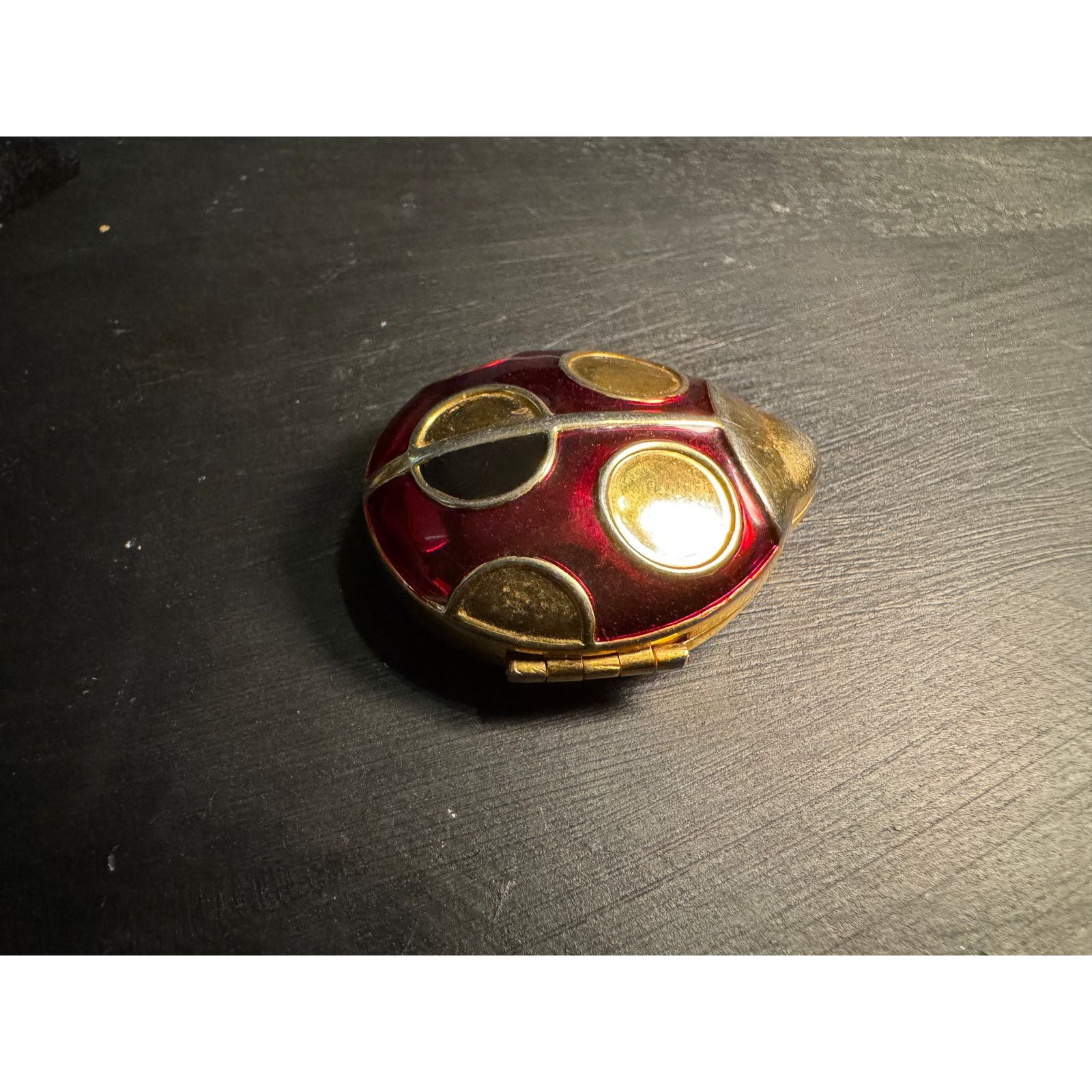 Other 2001 Estee Lauder Luck Ladybug Compact Red Enamel Gold Trim Size ONE SIZE - 1 Thumbnail