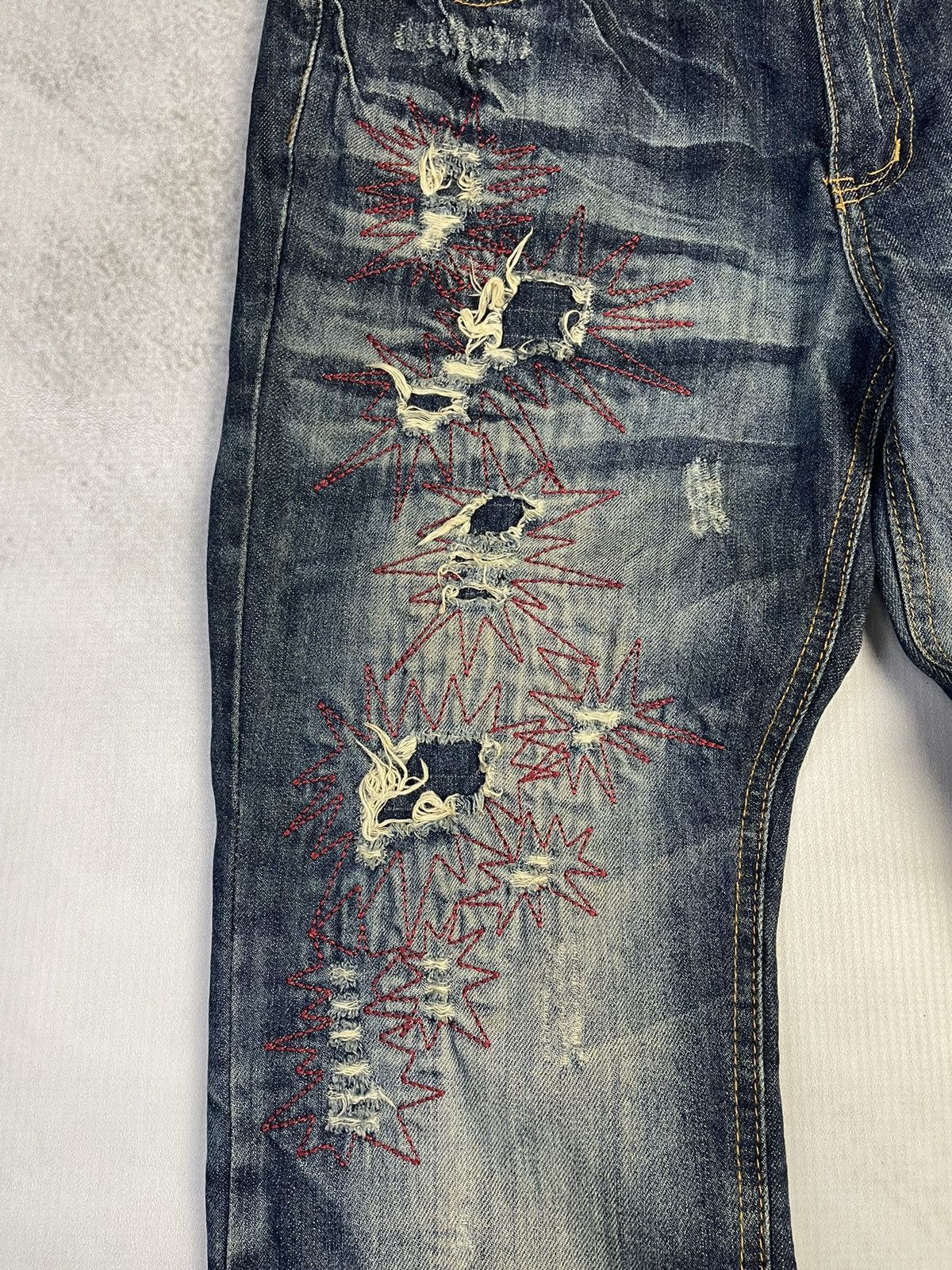 If Six Was Nine Made in Heaven 🇯🇵 Flare Distressed Sashiko Repair Style Jeans Size US 30 / EU 46 - 4 Thumbnail