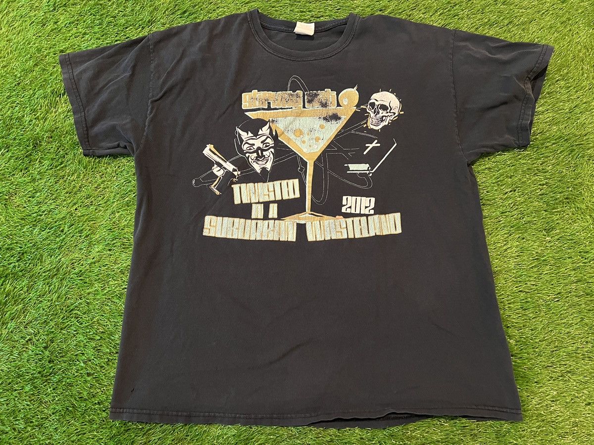 Band Tees Vintage Strung Out - Twisted In A Suburban Wasteland 2012 US Size US XL / EU 56 / 4 - 1 Thumbnail