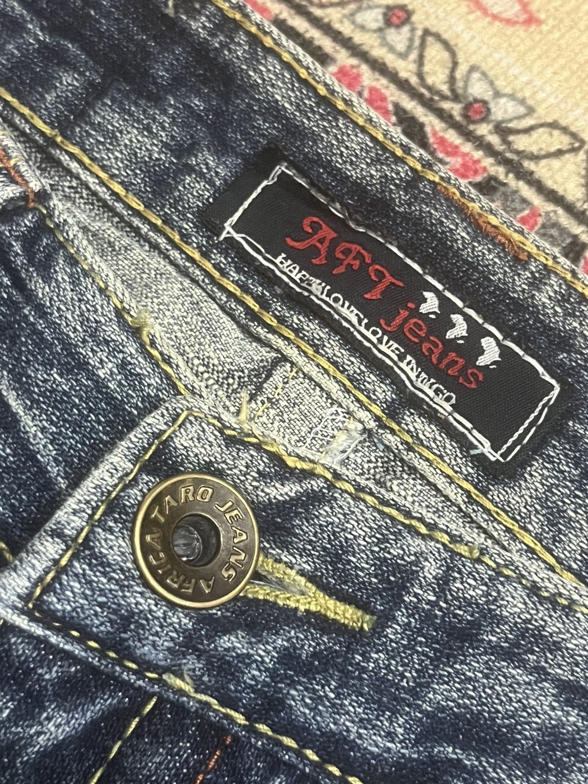 Le Grande Bleu (L.G.B.) Vintage African Taro Blue Thunder Washed Ripped Flare Jeans Size US 30 / EU 46 - 5 Thumbnail