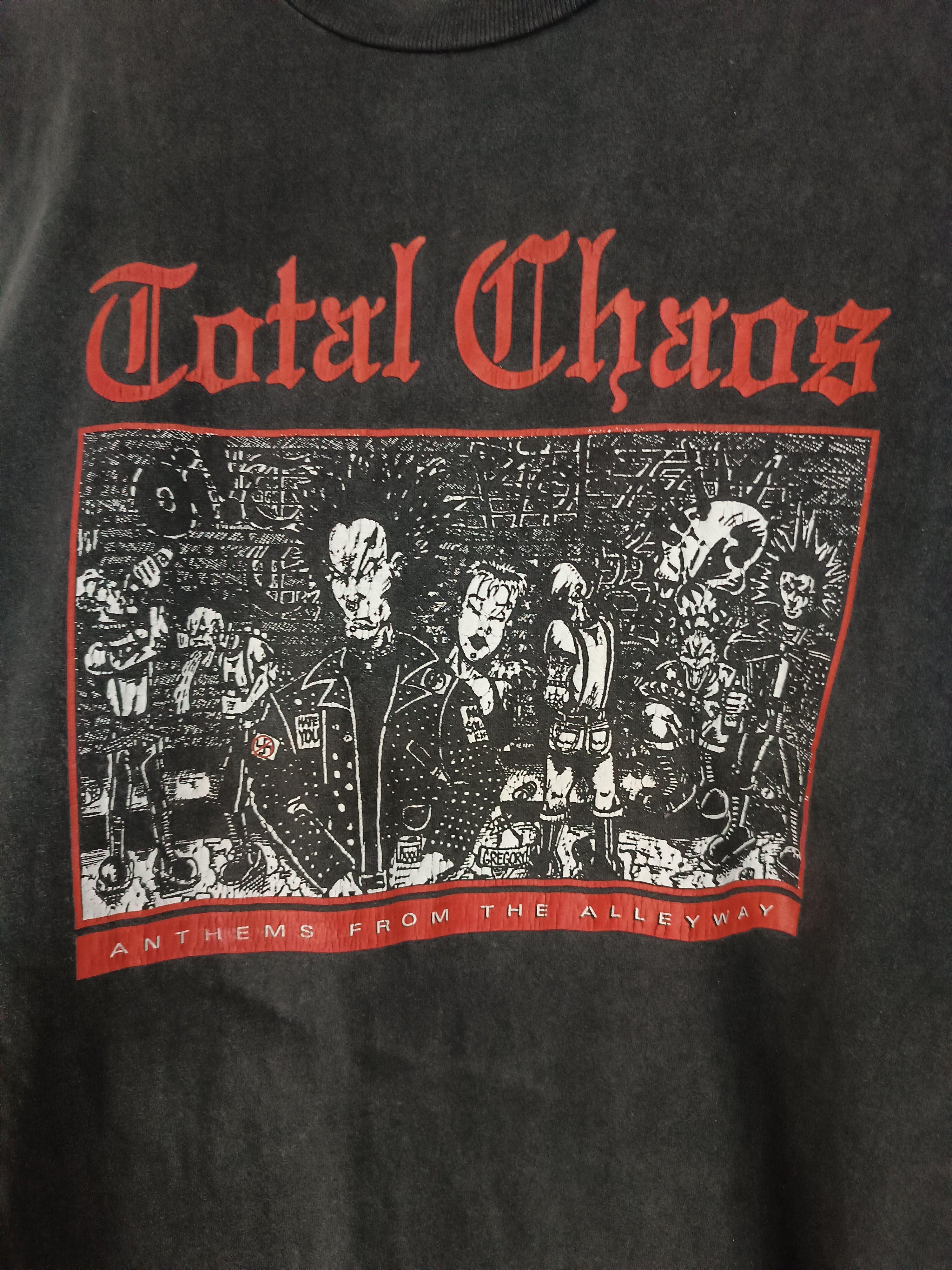 Band Tees THRASHED FADED VINTAGE 90'S TOTAL CHAOS ANTHEM HARDCORE PUNK Size US S / EU 44-46 / 1 - 9 Thumbnail