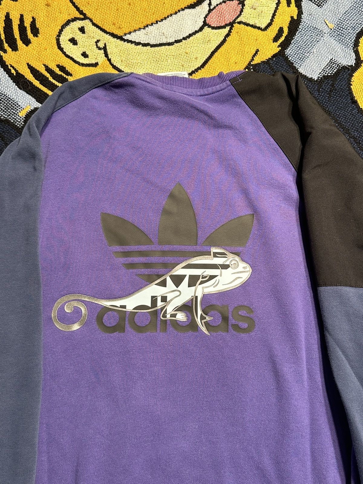 Adidas Vintage Adidas Chameleon Sweater Size US L / EU 52-54 / 3 - 2 Thumbnail