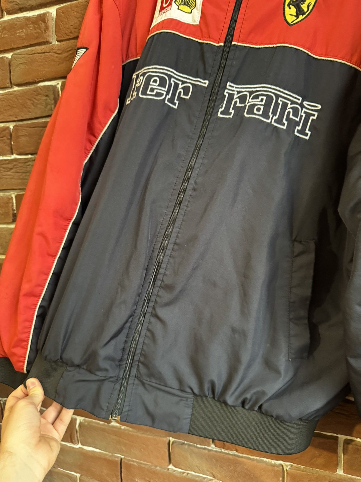 Ferrari Vintage Y2k Ferrari Racing Formula One Rare Hype Jacket Size US L / EU 52-54 / 3 - 4 Thumbnail