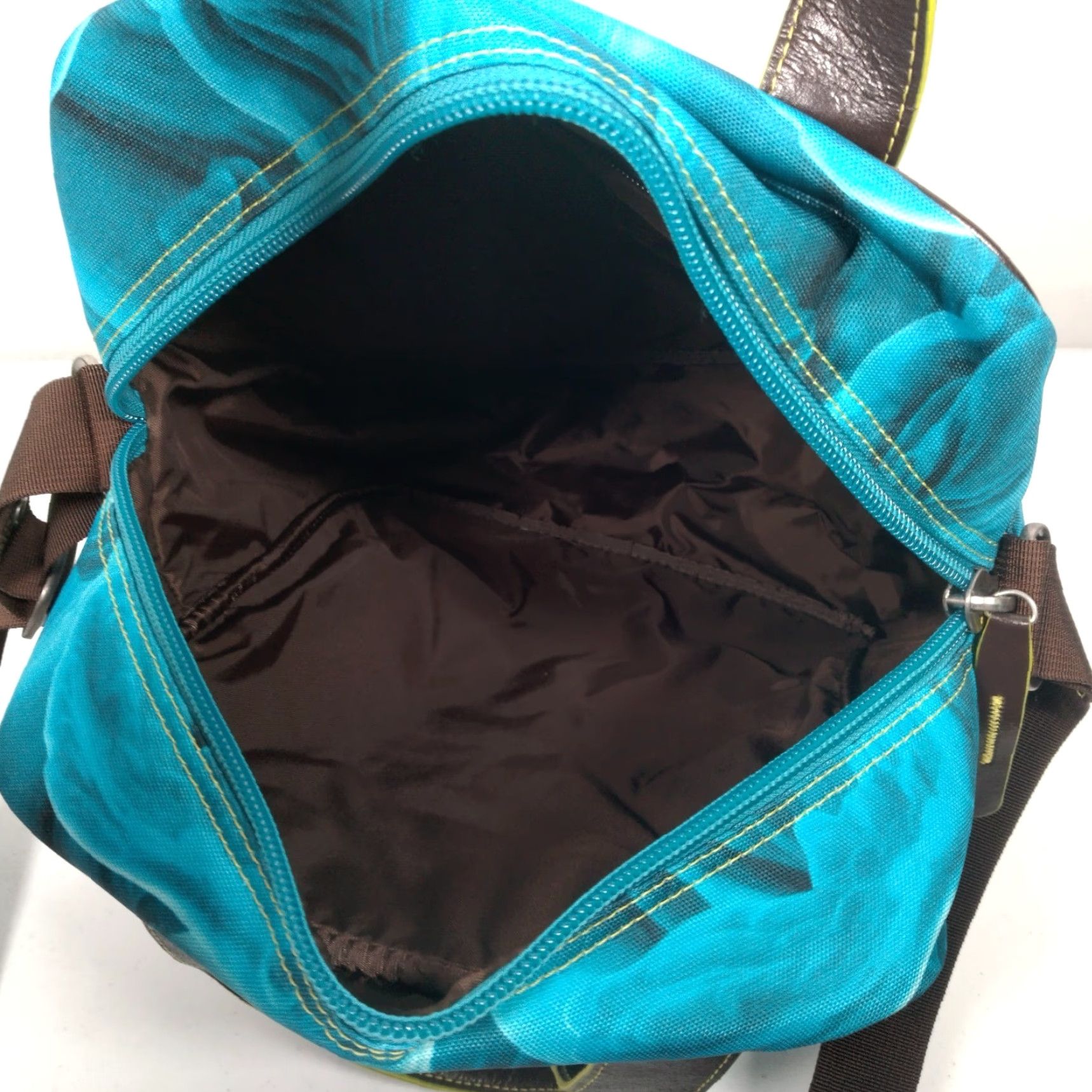 Nike VINTAGE Nike Men's Abstract Blue Travel Tote Bag Shoulder Purse Medium Casual Size ONE SIZE - 6 Thumbnail