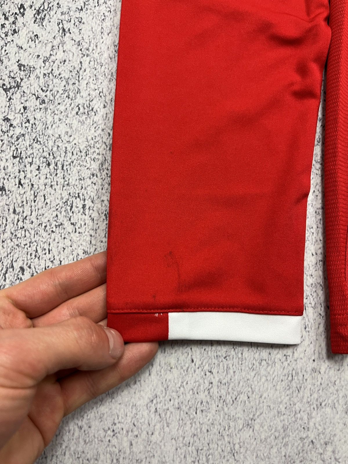 New Balance Sevilla FC 2017 New Balance Longsleeve Shirt Soccer Jersey Size US XL / EU 56 / 4 - 4 Thumbnail