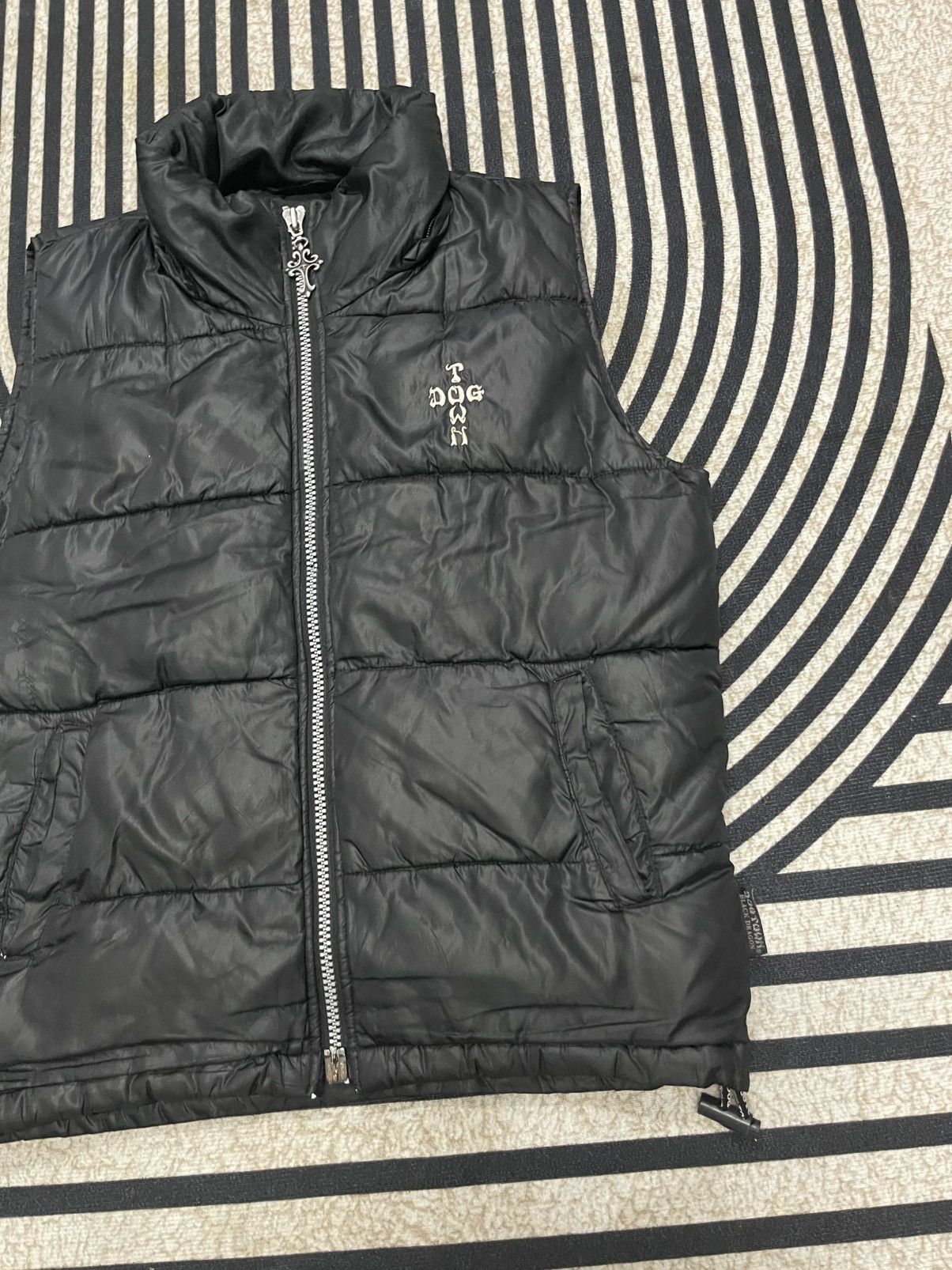 Dogtown VINTAGE Y2K DOGTOWN BLACK DRAGON VEST PUFFER Size US XL / EU 56 / 4 - 4 Thumbnail
