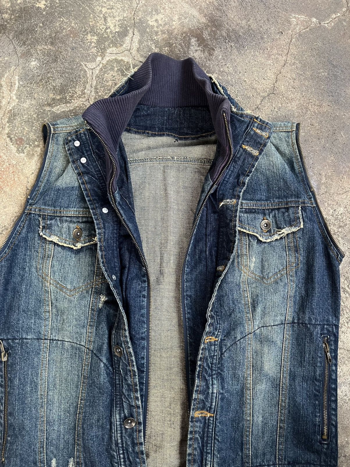 14th Addiction JAPANESE SEMANTIC DESIGN VEST DENIM DOUBLE LAYER ZIPP VKEI Size US L / EU 52-54 / 3 - 10 Thumbnail