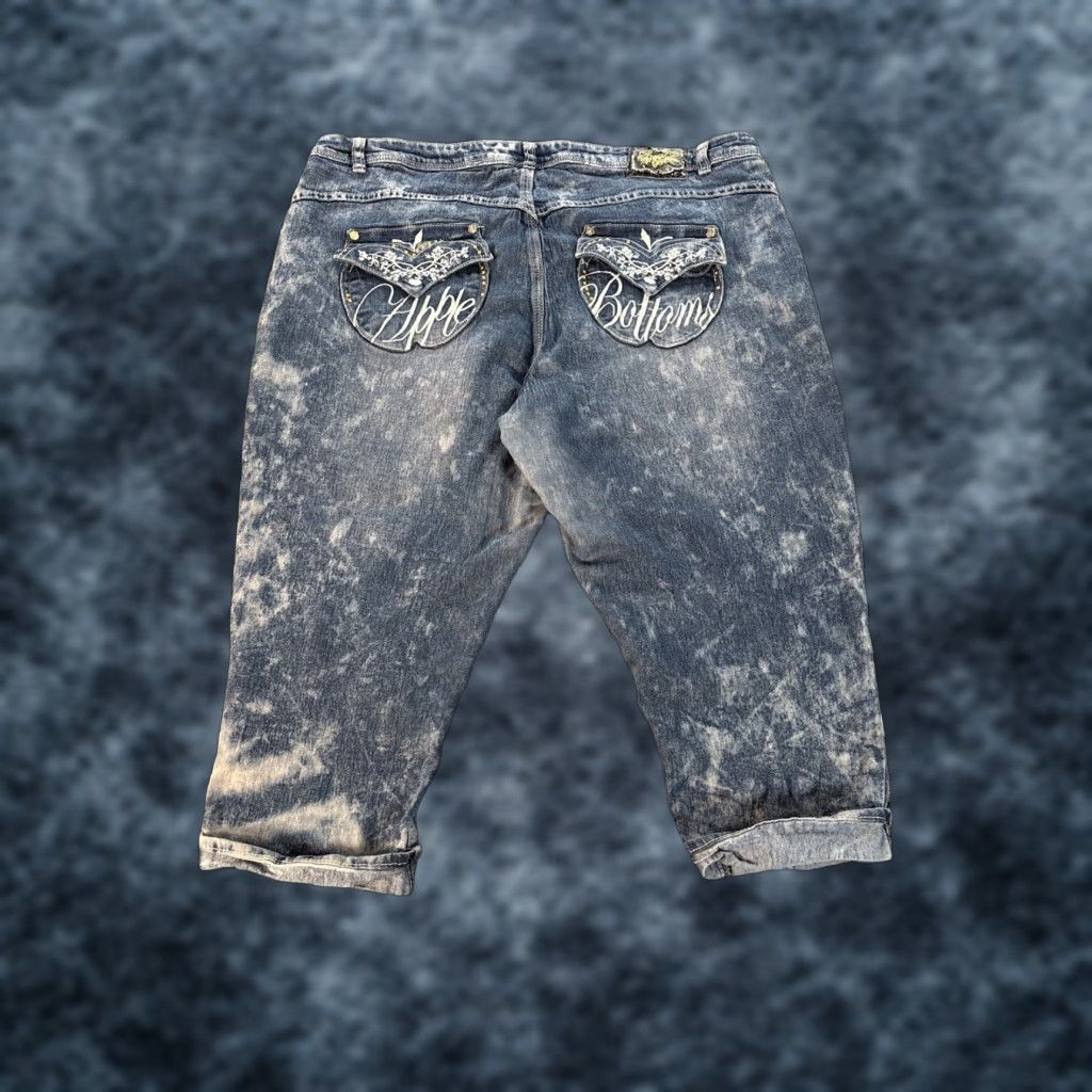 Vintage VINTAGE Apple Bottoms Jeans Capri Womens Plus 20 Acid Wash Denim Embroidered Pockets Blue Y2K Streetwear 2000’s Size 42" / US 20 - 1 Thumbnail