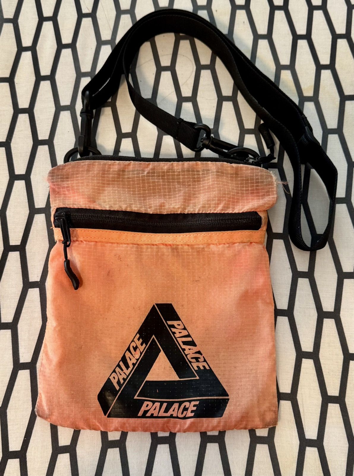 Palace Palace Skateboards Flat Sack shoulder bag Size ONE SIZE - 1 Thumbnail
