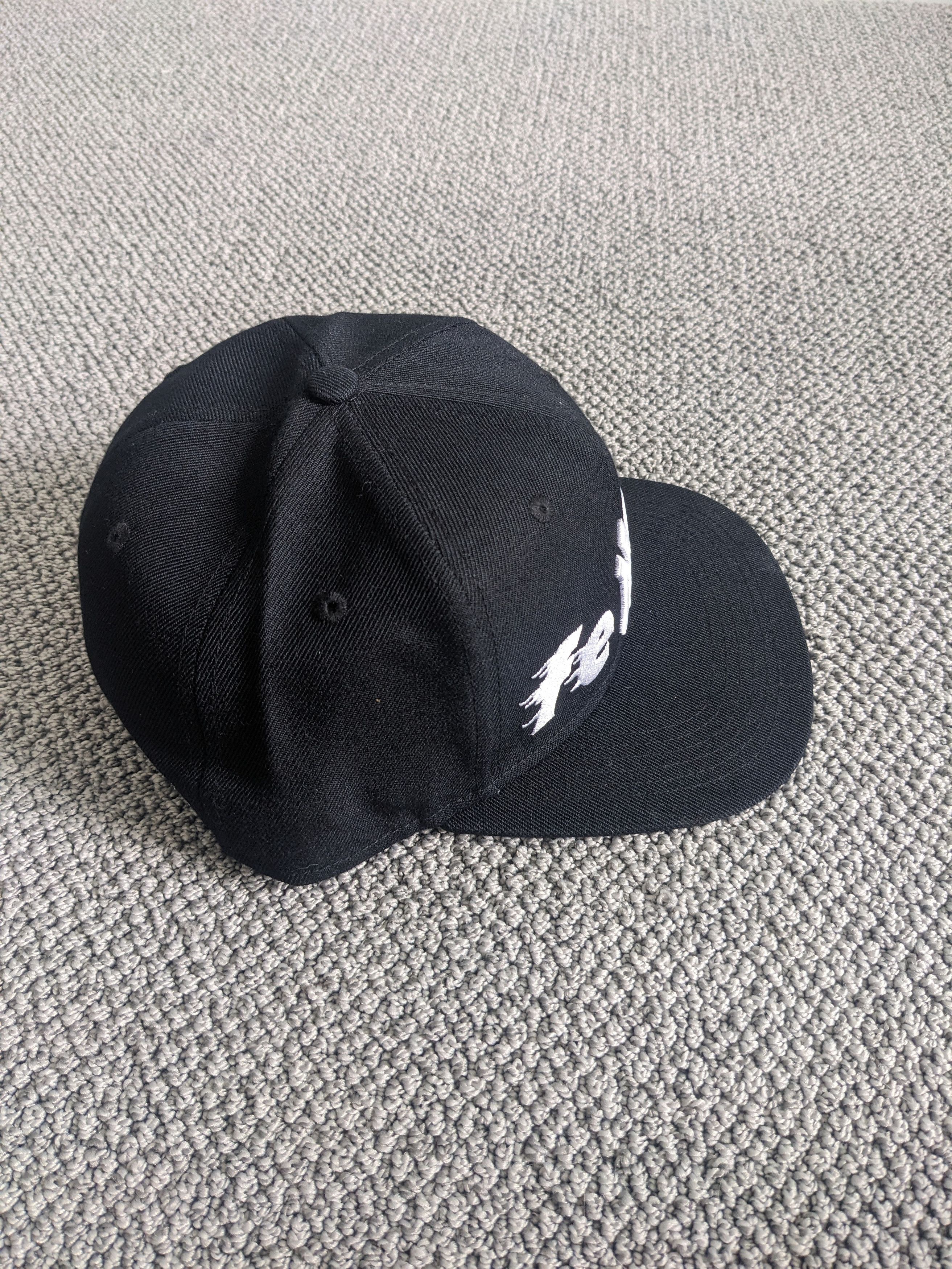 RETROVERT Retrovert NY Yankees (FENDI) Snapback Hat Size ONE SIZE - 4 Thumbnail