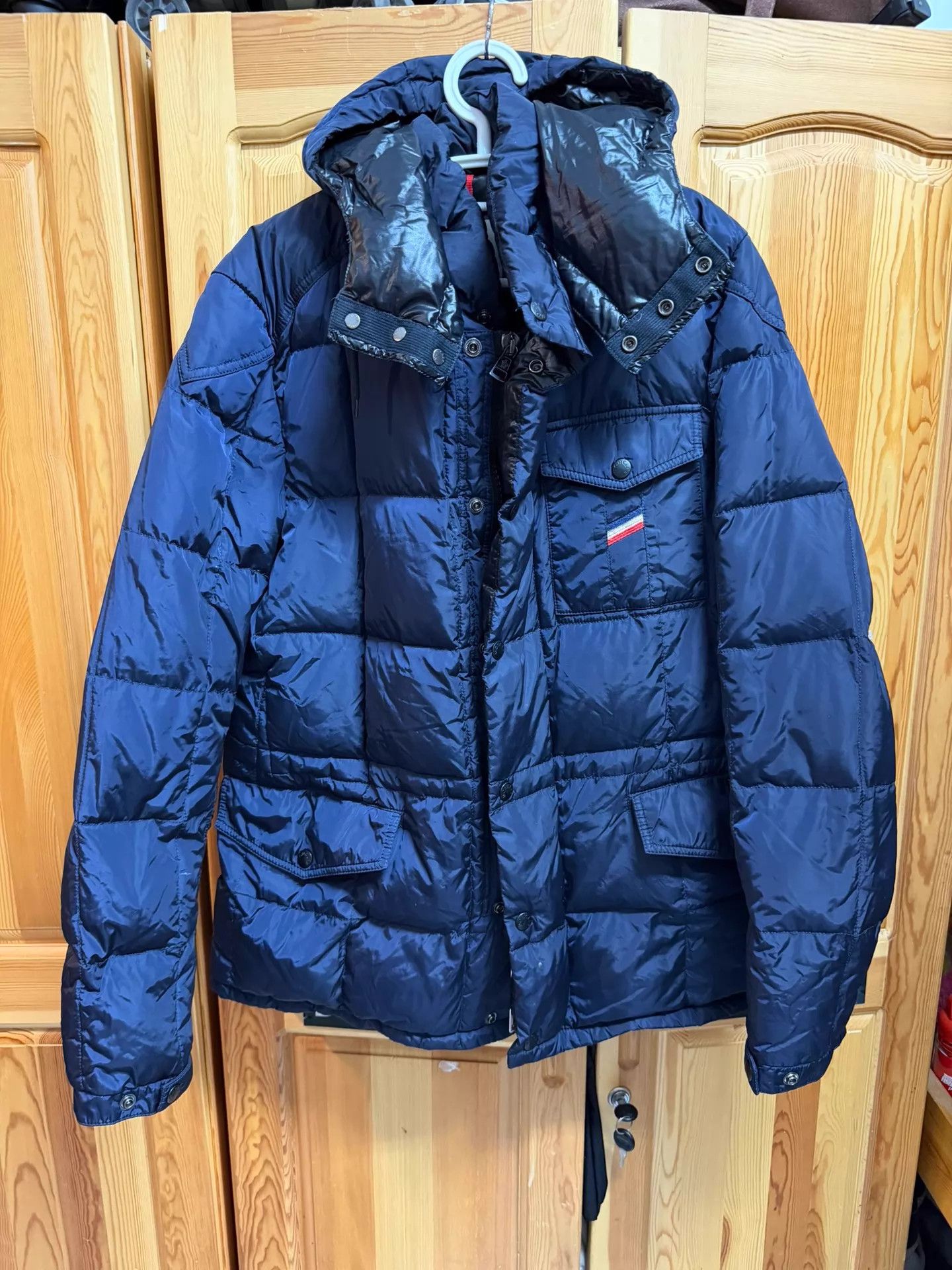 Moncler Moncler Navy Color Block Logo Hooded Down Jacket Size 4 Size US XL / EU 56 / 4 - 1 Thumbnail