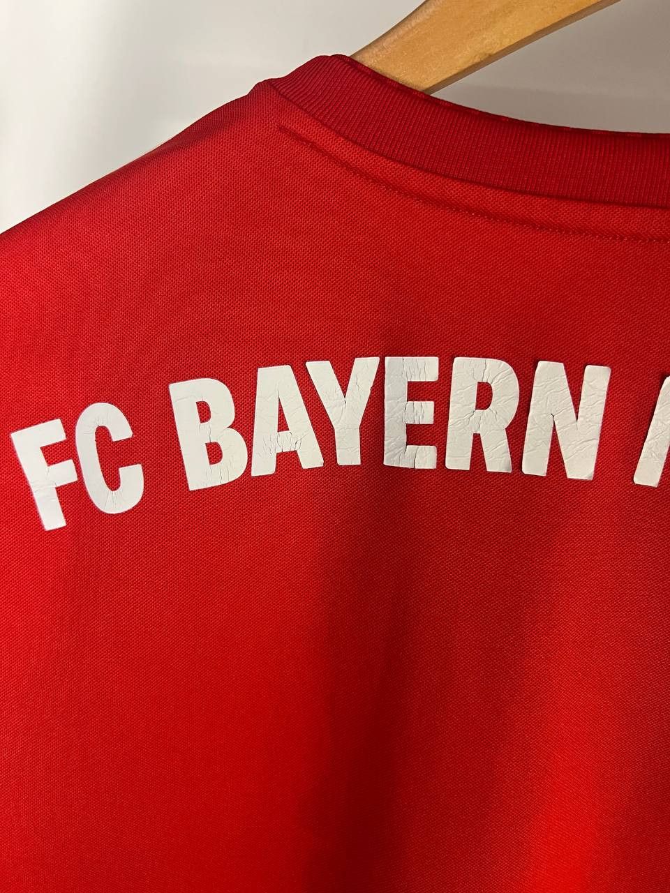 Vintage VERY RARE ADIDAS FC BAYERN MUCHEN SOCCER JERSEY Y2K 90s Size US S / EU 44-46 / 1 - 8 Thumbnail