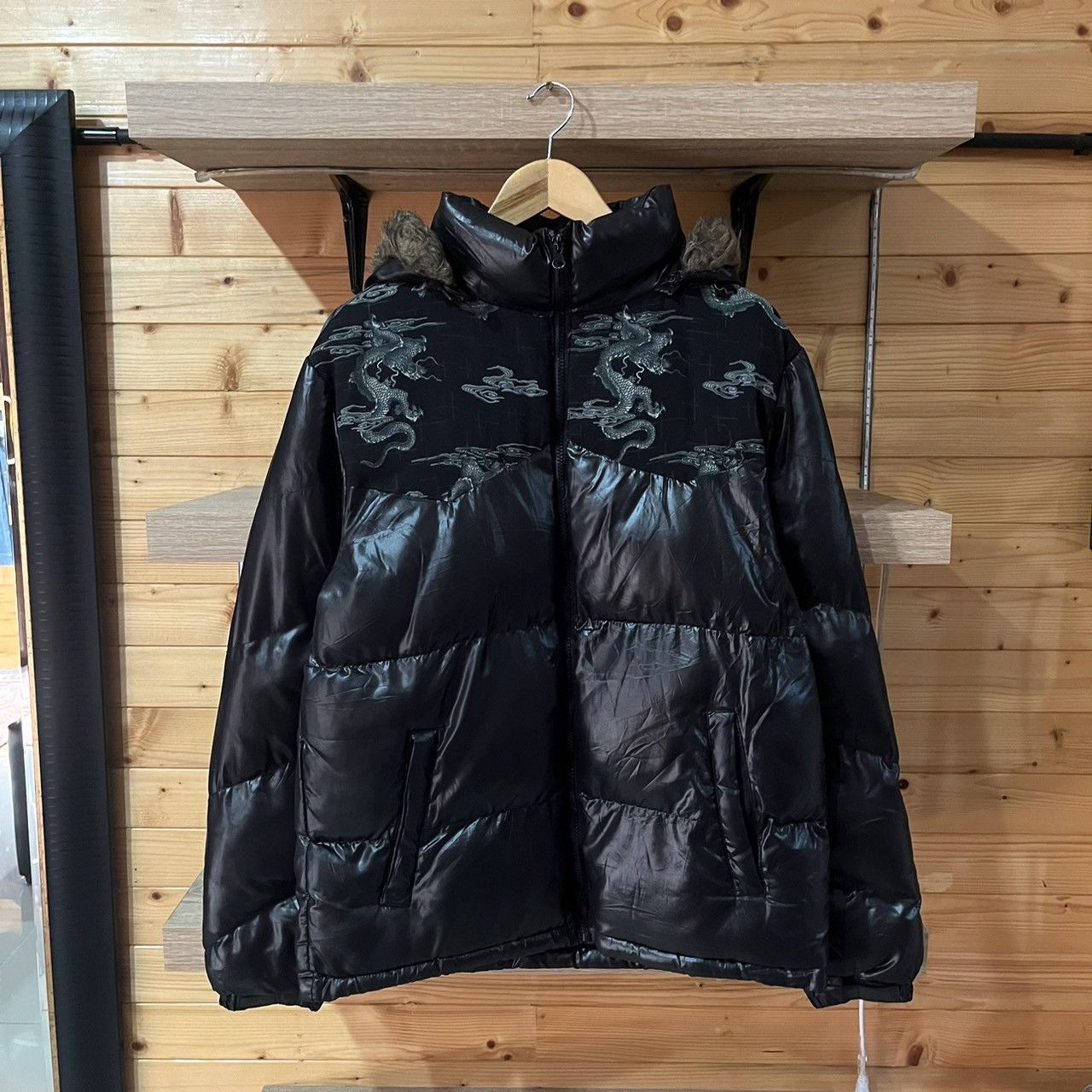 image of Kimono Japan Dragon x Sukajan Souvenir Jacket Vintage Dragon Fur Hooded Puffer Jacket in Black (Siz