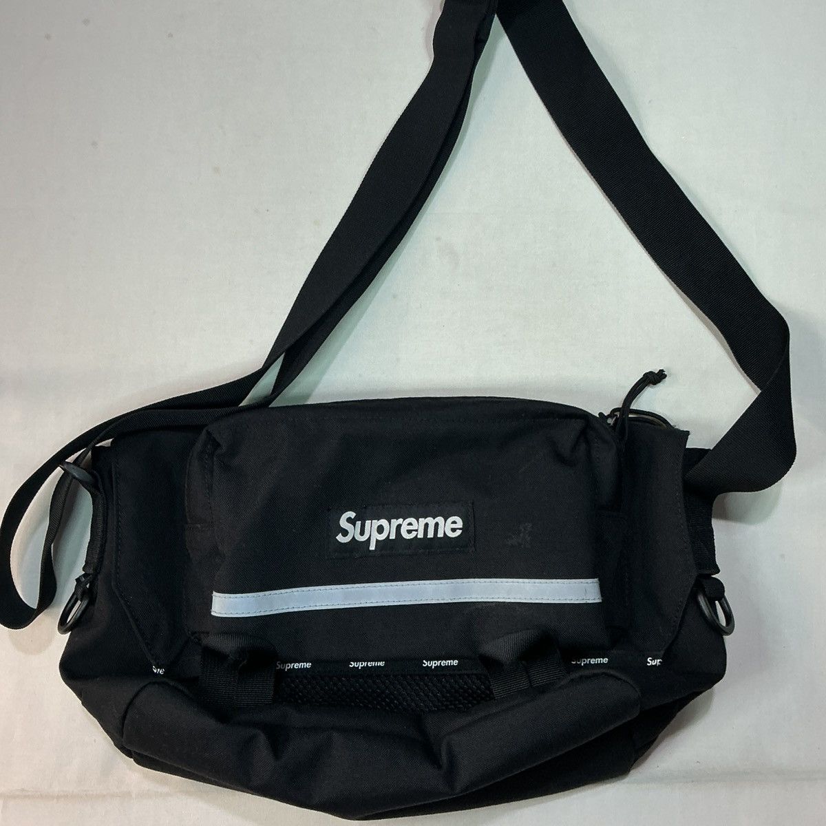 Supreme Supreme FW24 Messenger Bag U Size ONE SIZE - 1 Thumbnail