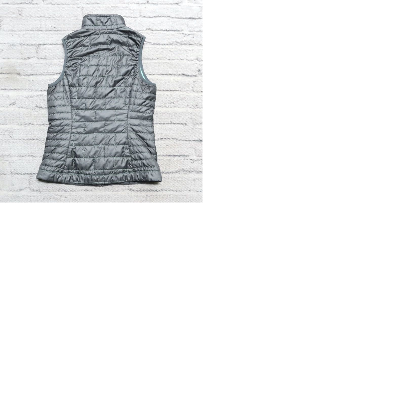 Patagonia Patagonia Nano Puff Vest Womens XS Grey Quilted 84247 Nan o Puff Vest Women XS Grey 90s? Size XS / US 0-2 / IT 36-38 - 9 Thumbnail