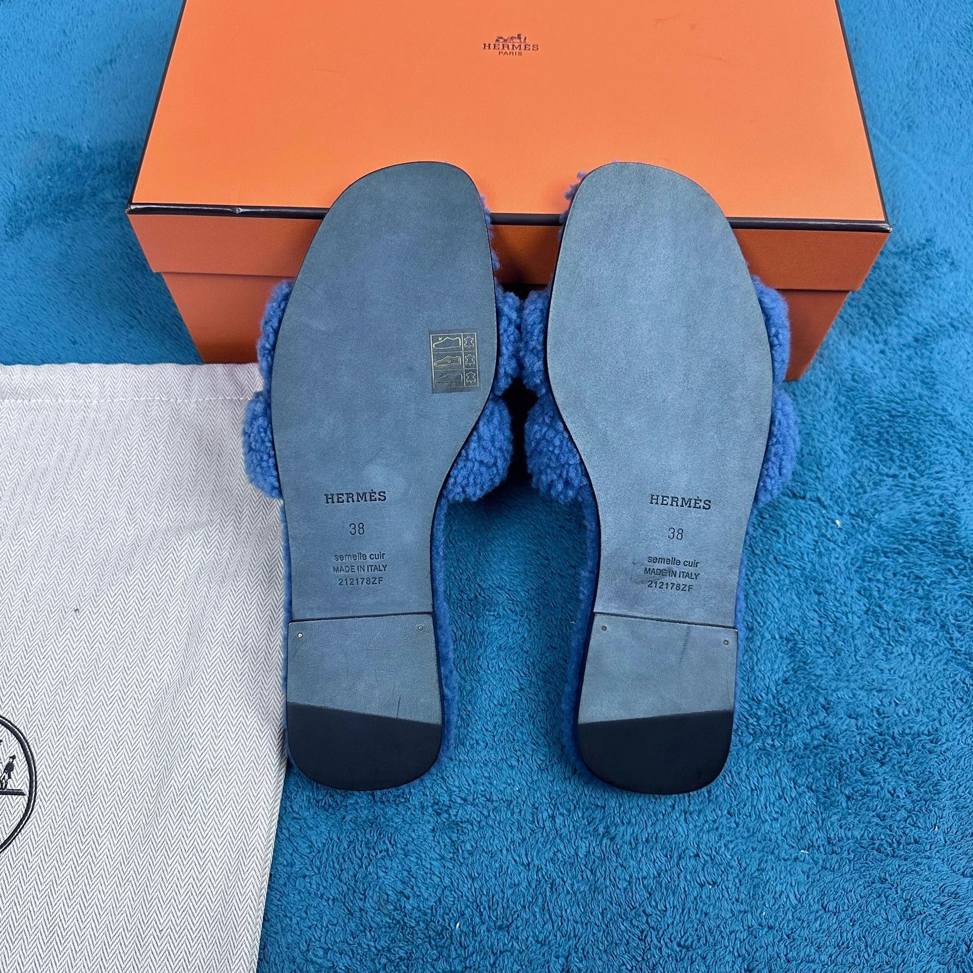 Hermes Hermès Oran Fluffy Slide Blue 38 New Size US 7 / IT 37 - 5 Thumbnail