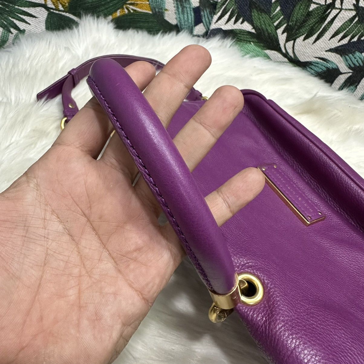 Marc by Marc Jacobs Authentic MARC BY MARC JACOBS Leather Handbag/ Shoulder Bag Size ONE SIZE - 14 Thumbnail