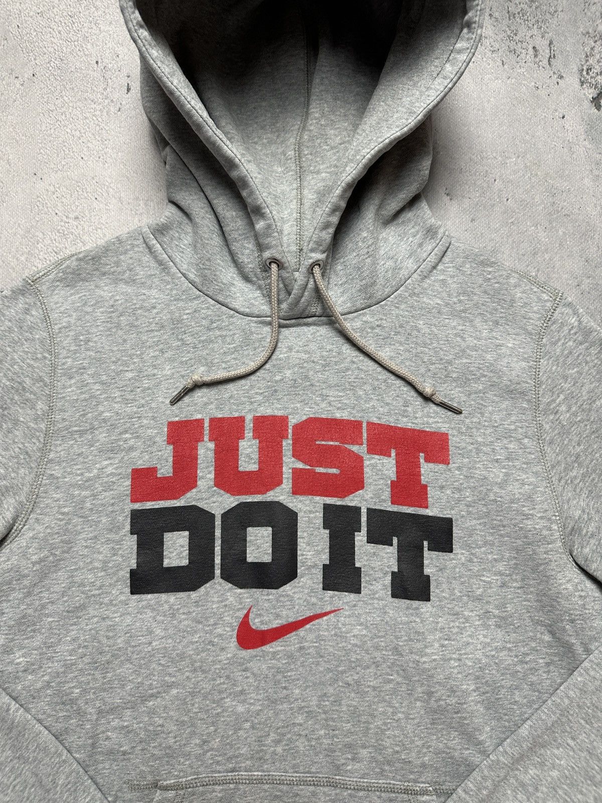 Nike Vintage Hoodie Nike Center Logo Swoosh y2k USA 00s Hype Boxy Size US S / EU 44-46 / 1 - 5 Thumbnail