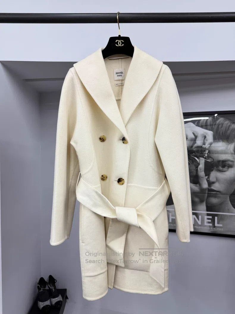 Hermes Hermes White Cashmere Coat Size XS / US 0-2 / IT 36-38 - 1 Thumbnail