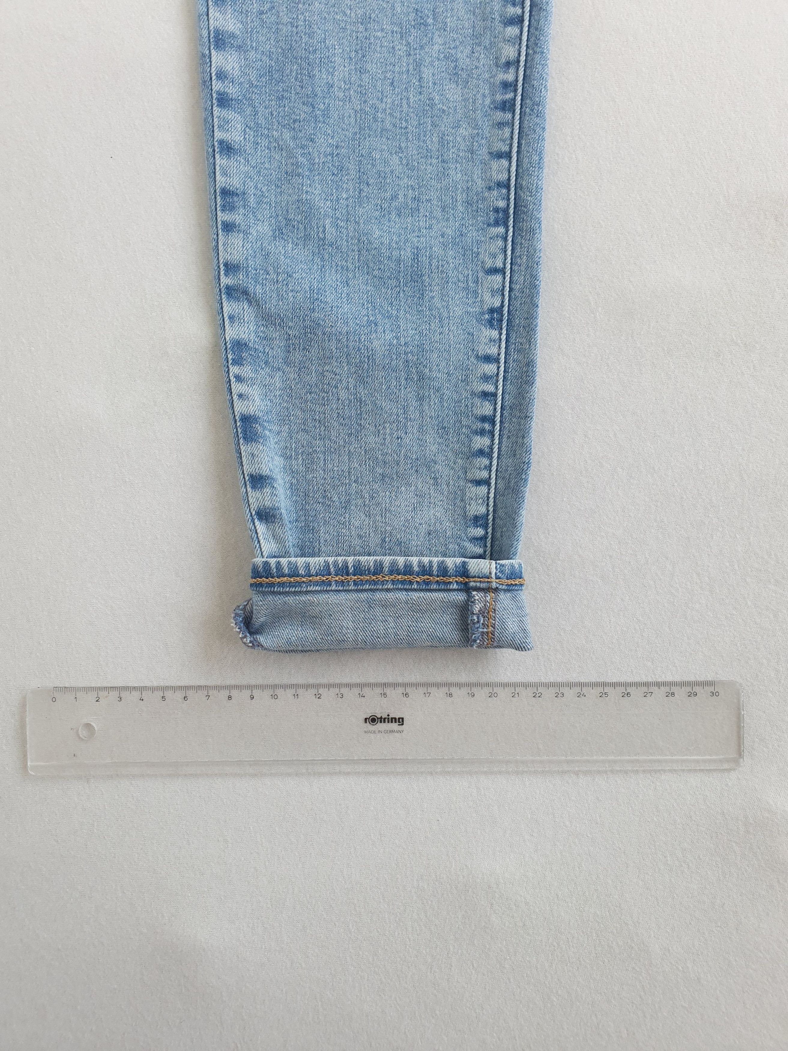 Levi's PREMIUM Line - MILE HIGH SUPER SKINNY (22791-0174) - W31 L30 Size 31" - 13 Thumbnail