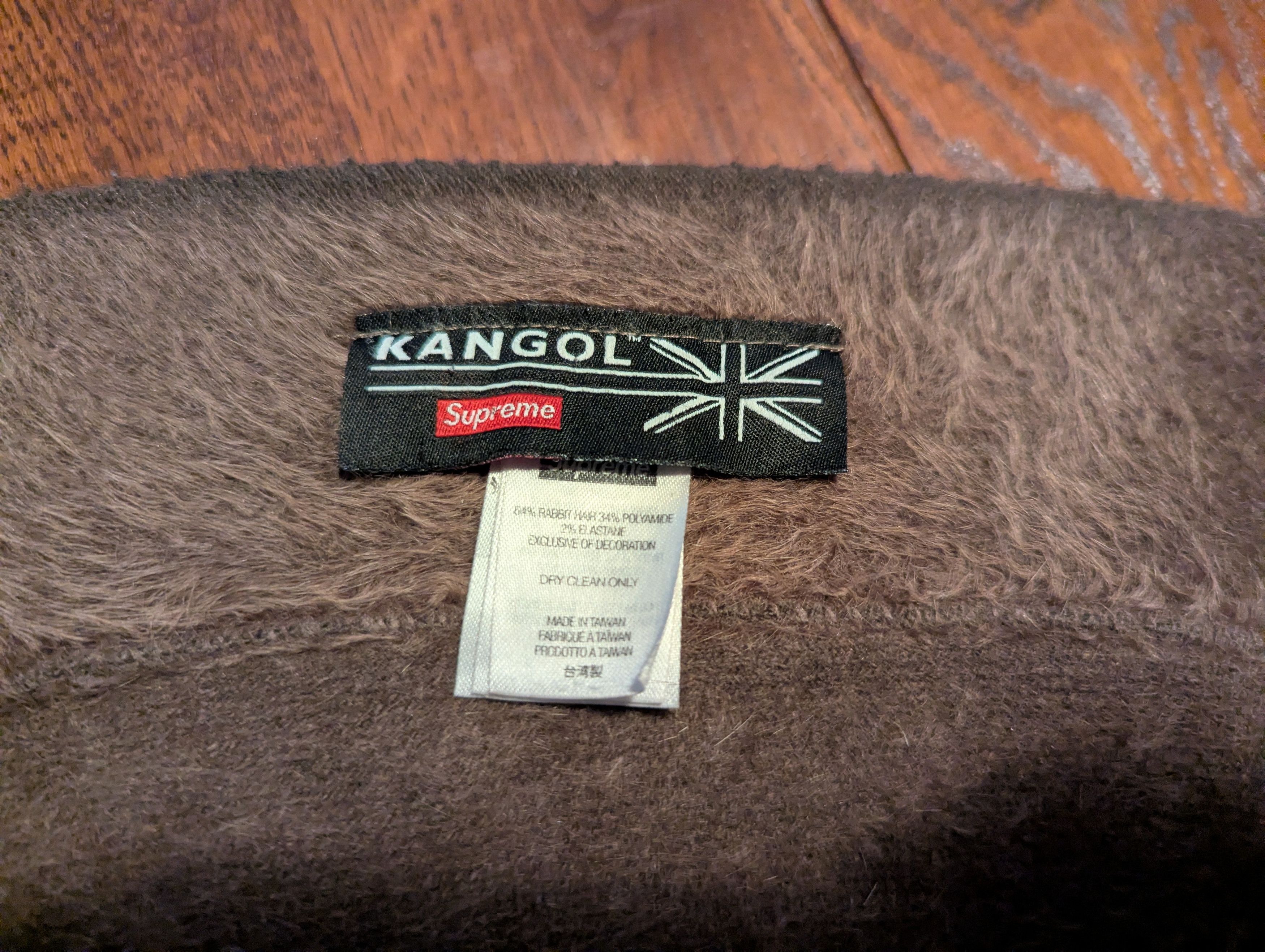 Kangol × Supreme Supreme Kangol Furgora Script BeanieBrown Size ONE SIZE - 3 Thumbnail