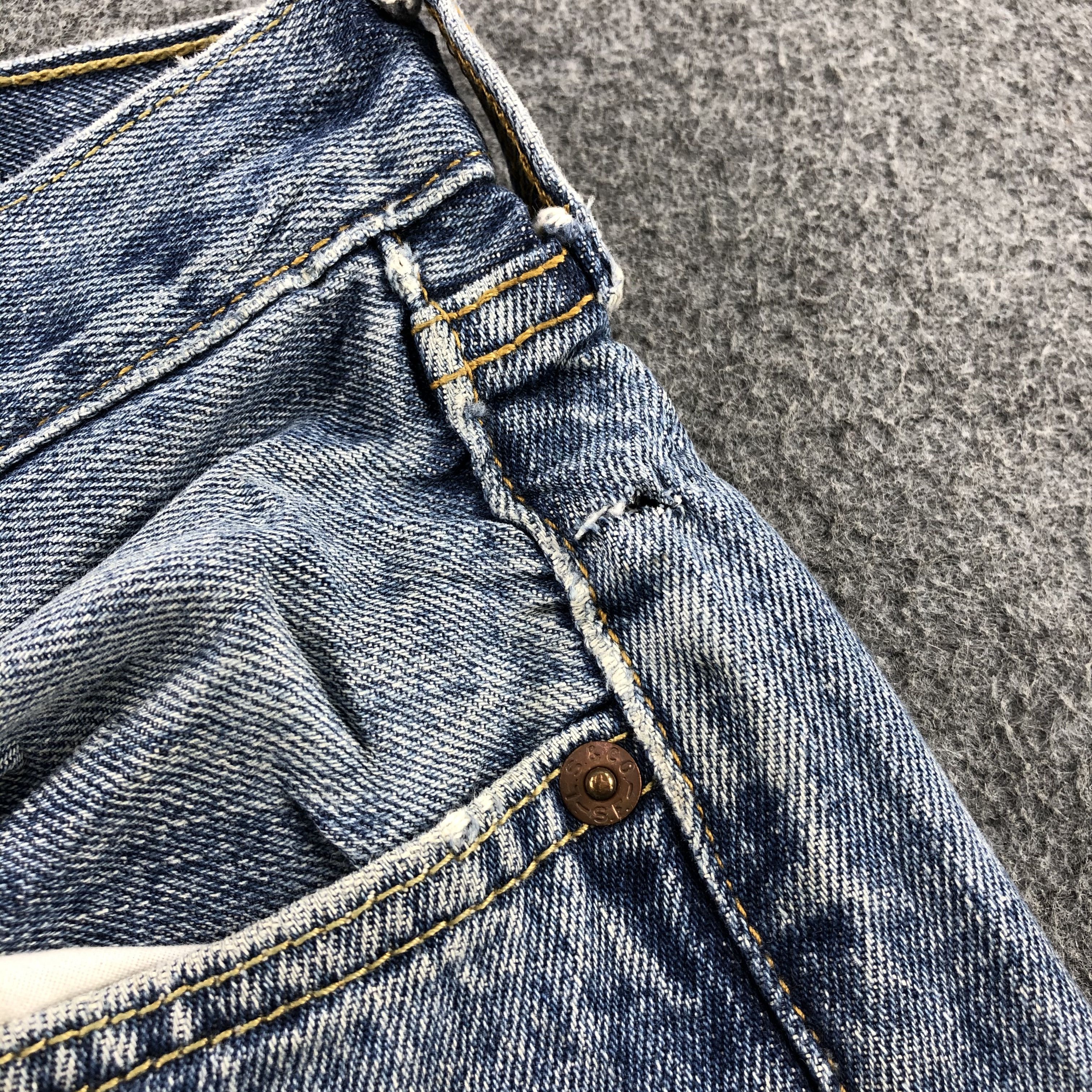 Levi's Vintage Levis Blue Wash 501 Jeans-JM1718 Size US 30 / EU 46 - 9 Thumbnail