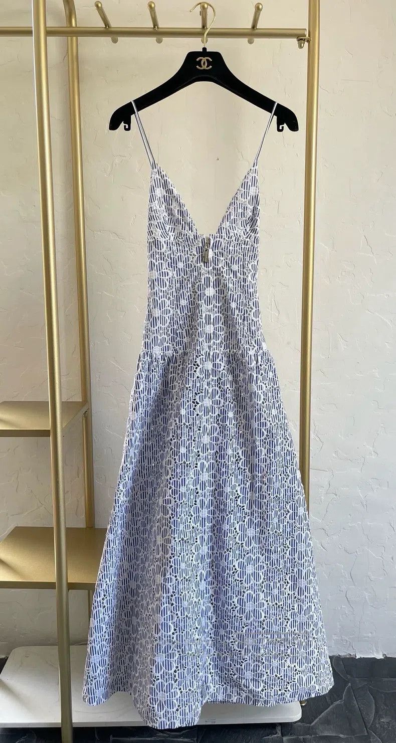 Chanel Chanel 2025 Early Spring Vacation Series 25c Embroidered S Size XS / US 0-2 / IT 36-38 - 1 Thumbnail