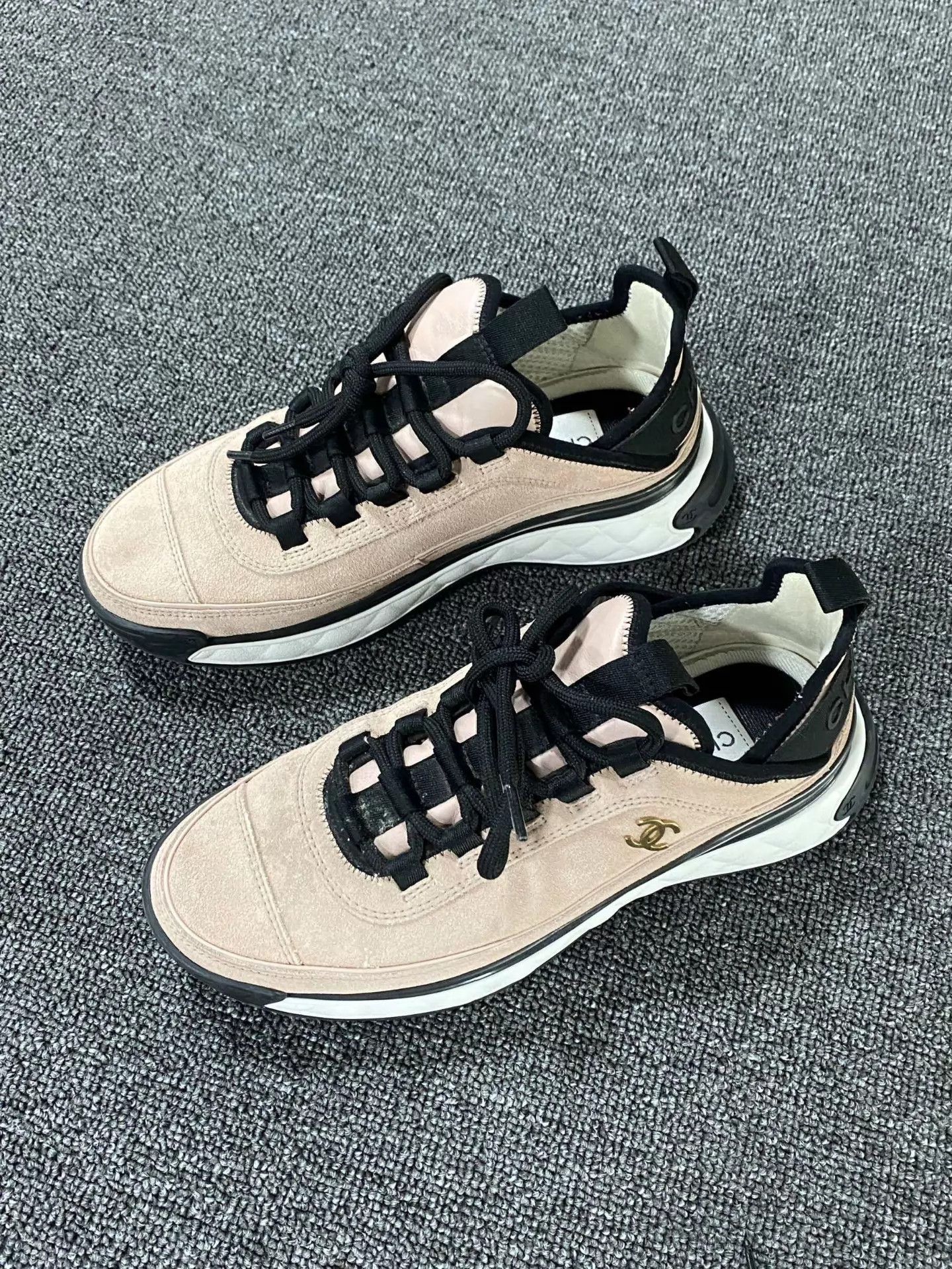 Chanel Chanel 98 new nude pink metal logo sneakers 37 Size US 6.5 / IT 36.5 - 1 Thumbnail