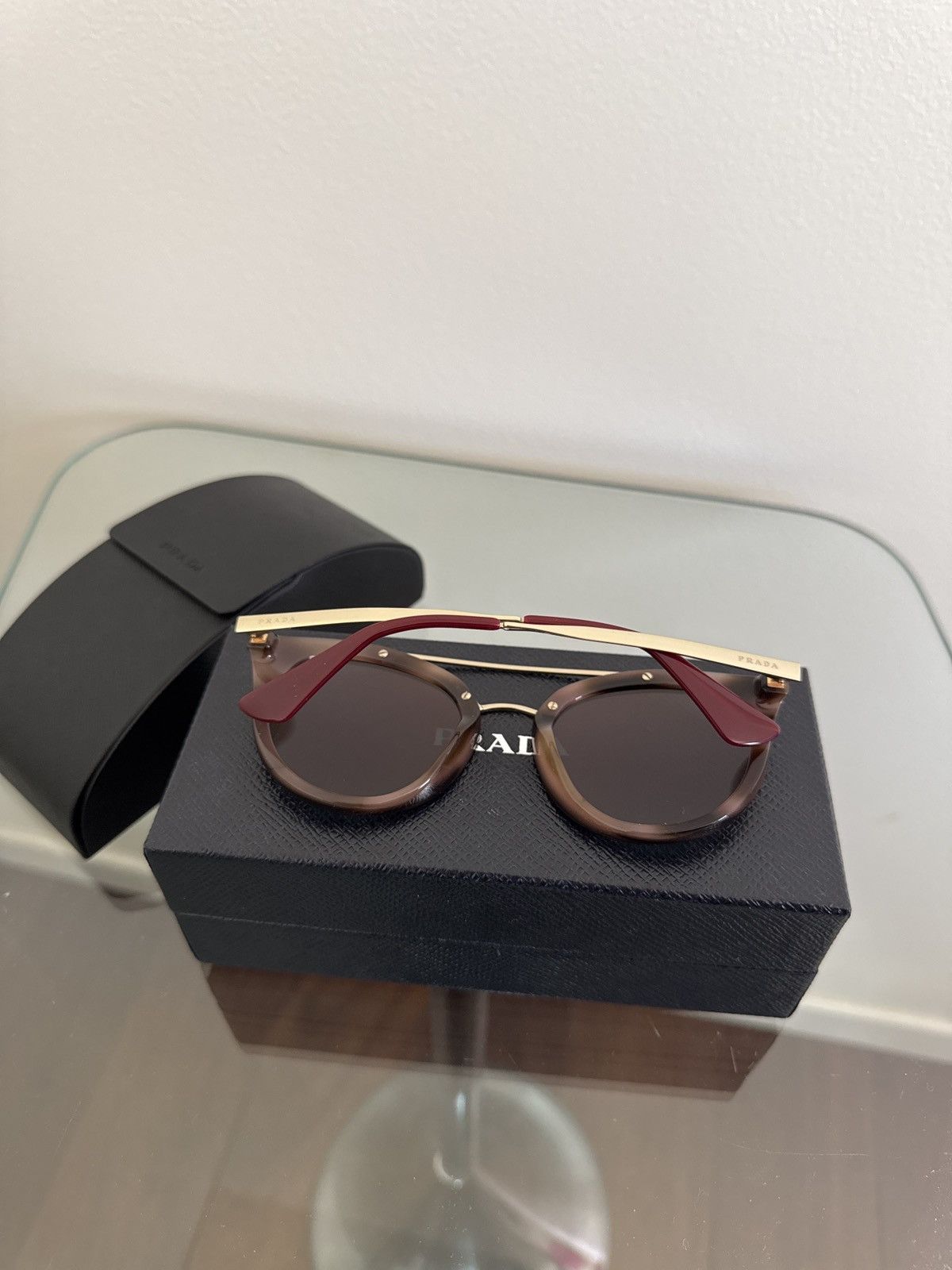 Prada Prada Sunglasses Size ONE SIZE - 3 Thumbnail