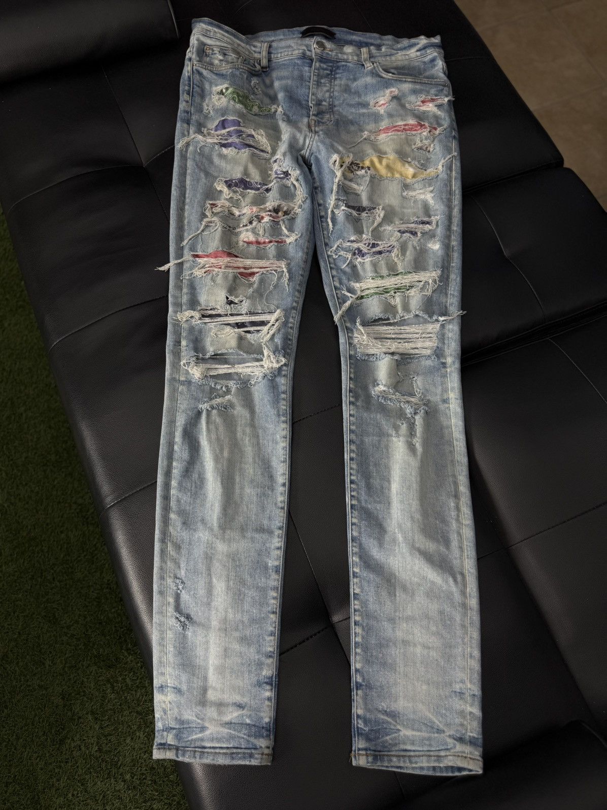 Amiri Amiri Jeans Blue Multicolored Size 36 Pre Owned🧼 Size US 36 / EU 52 - 1 Thumbnail