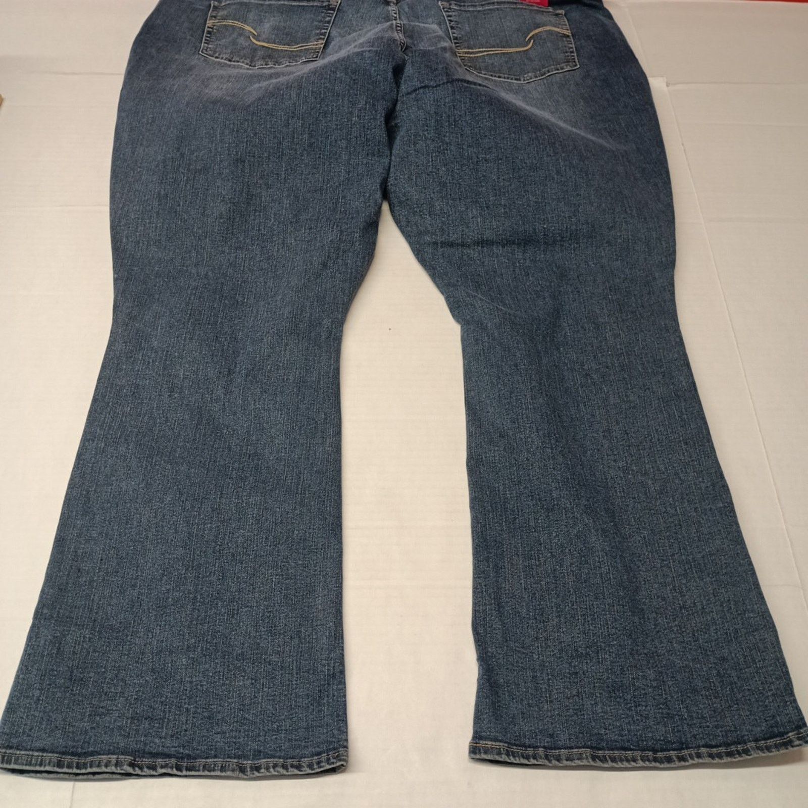 Levi's Levi’s Jeans Women's Blue Bootcut Mid Rise 28S W39 L30 Size 39" - 8 Thumbnail