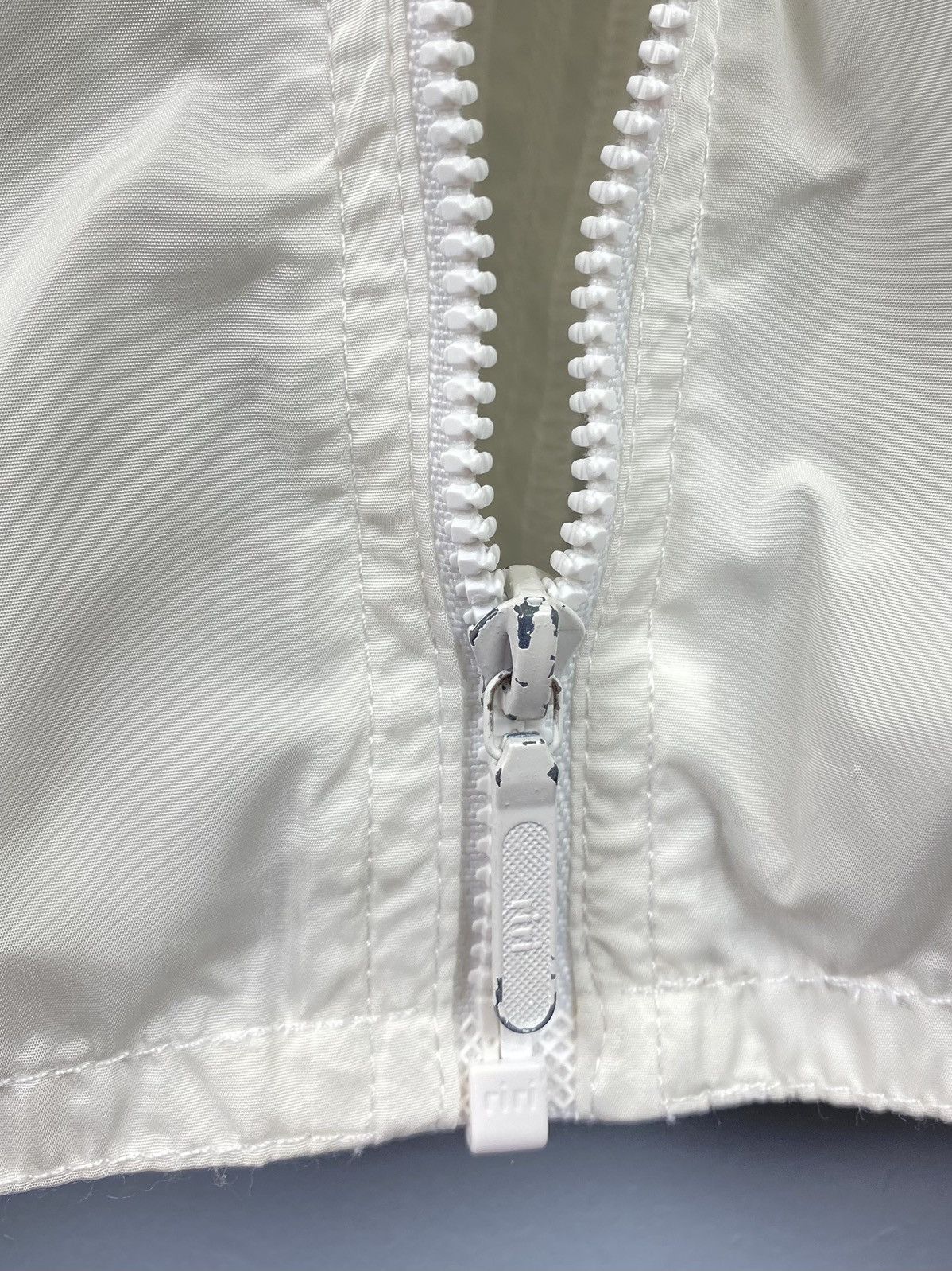 Vintage Vintage MCM Sports Rain Coat Men’s Luxury Size 42 White Top Size US XS / EU 42 / 0 - 4 Thumbnail