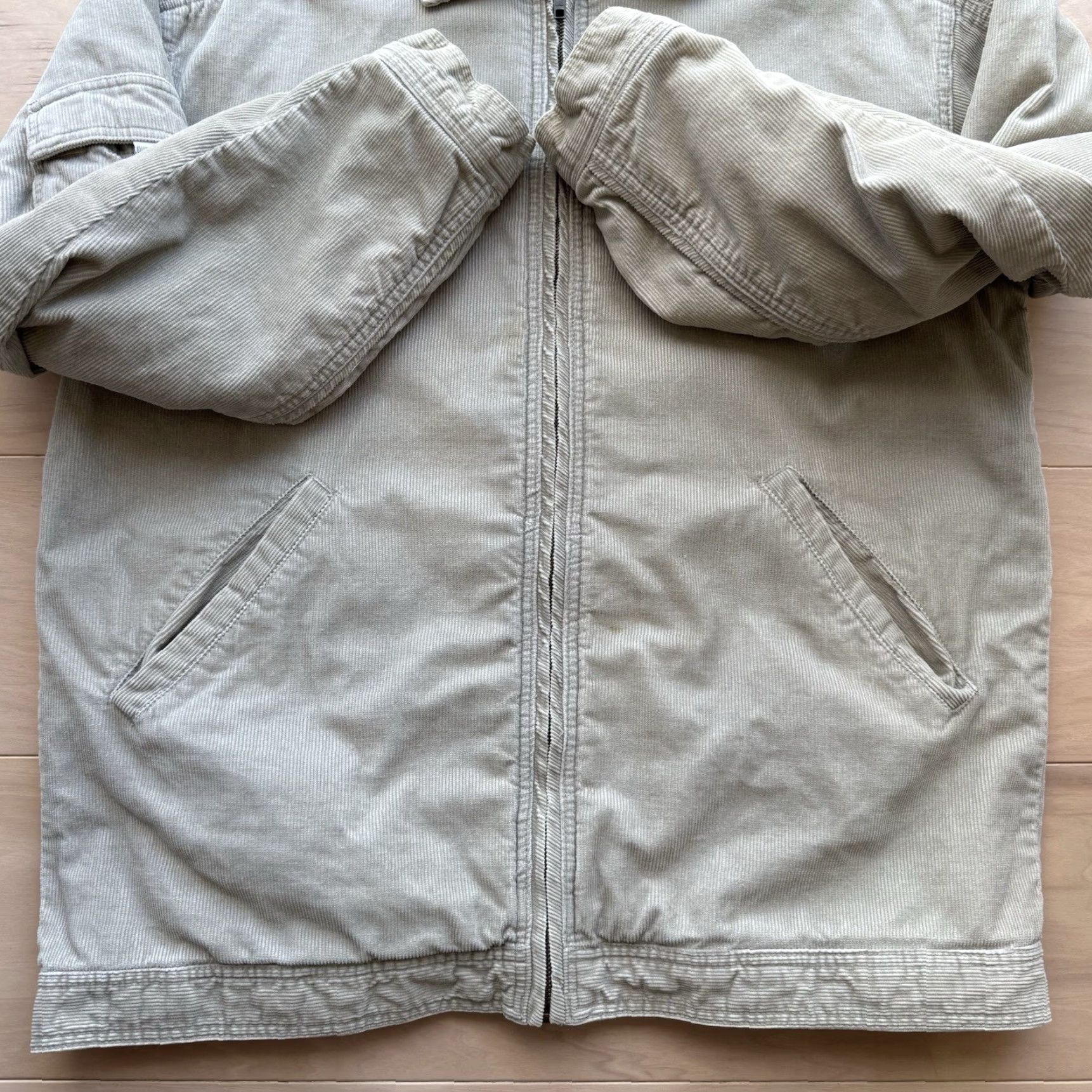 Quiksilver VINTAGE Quiksilver Jacket Small Gray Khaki Corduroy Full Zip J97 Size US S / EU 44-46 / 1 - 6 Thumbnail
