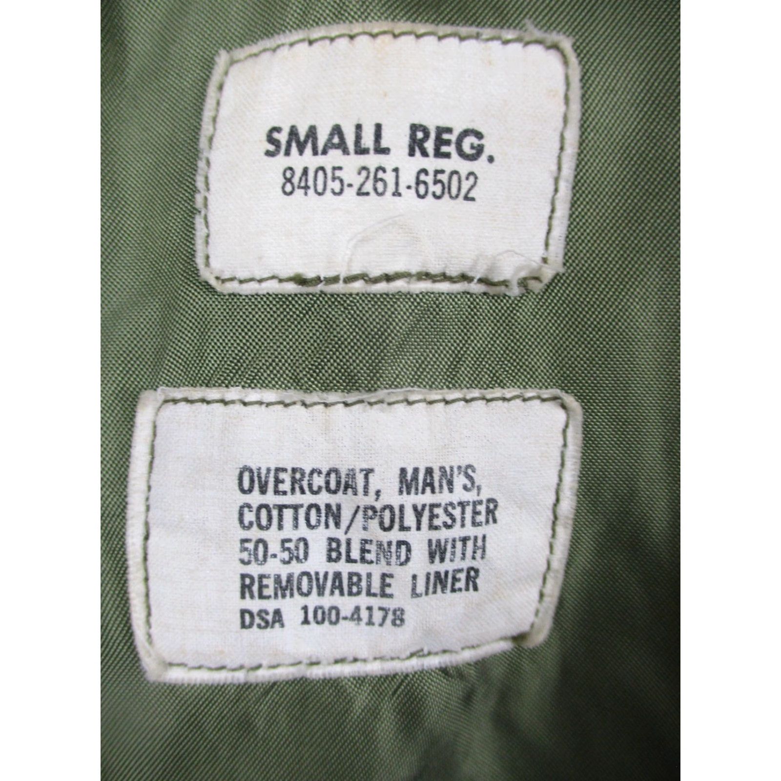 Vintage VINTAGE U.S. Army Overcoat Mens Small Regular Green Belted Liner Removable Liner Cotton Blend Pockets Epaulets Buckle 50/50 Coat Size US S / EU 44-46 / 1 - 5 Thumbnail