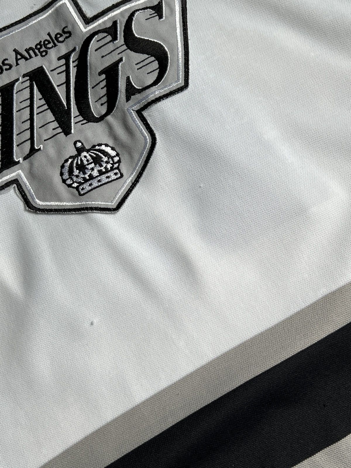 NHL Vintage Sean Hill Los Angeles Kings Jersey Size US L / EU 52-54 / 3 - 17 Thumbnail