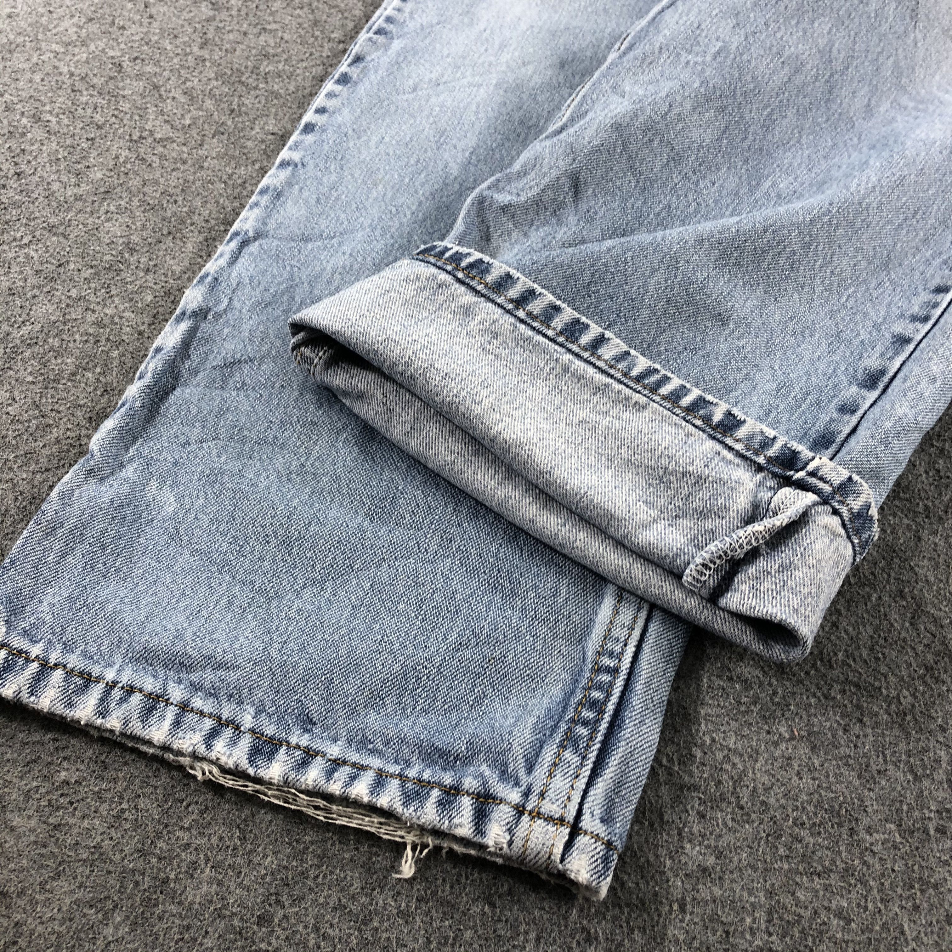Levi's Vintage Blue Wash Levis 505 Jeans-J2478 Size US 37 - 7 Thumbnail