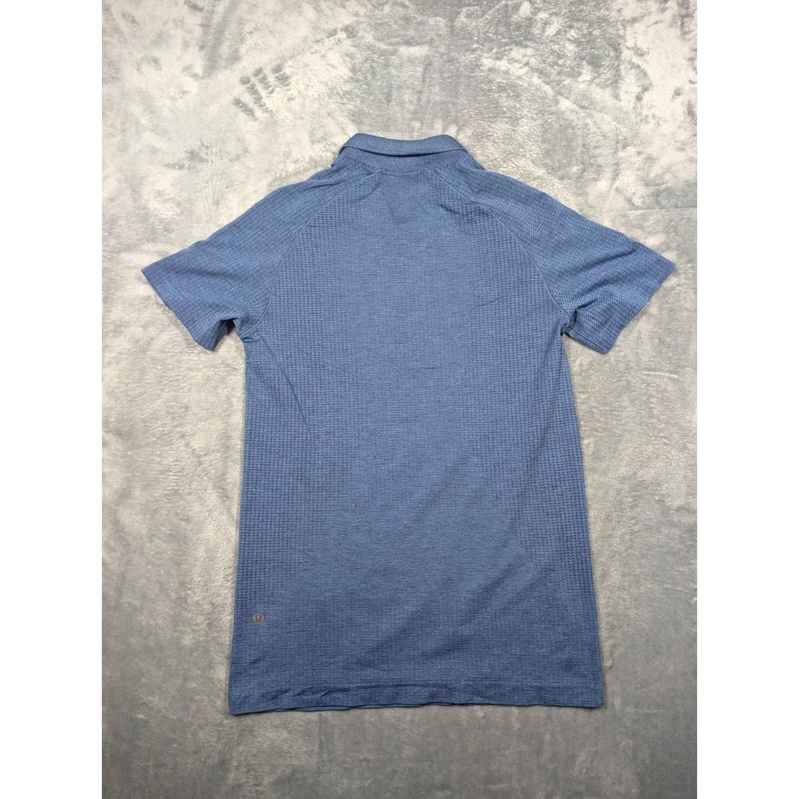Lululemon Lululemon Mens XS Polo Shirt Blue Geometric Knit Golf Performance Stretch Top Size US XS / EU 42 / 0 - 5 Thumbnail