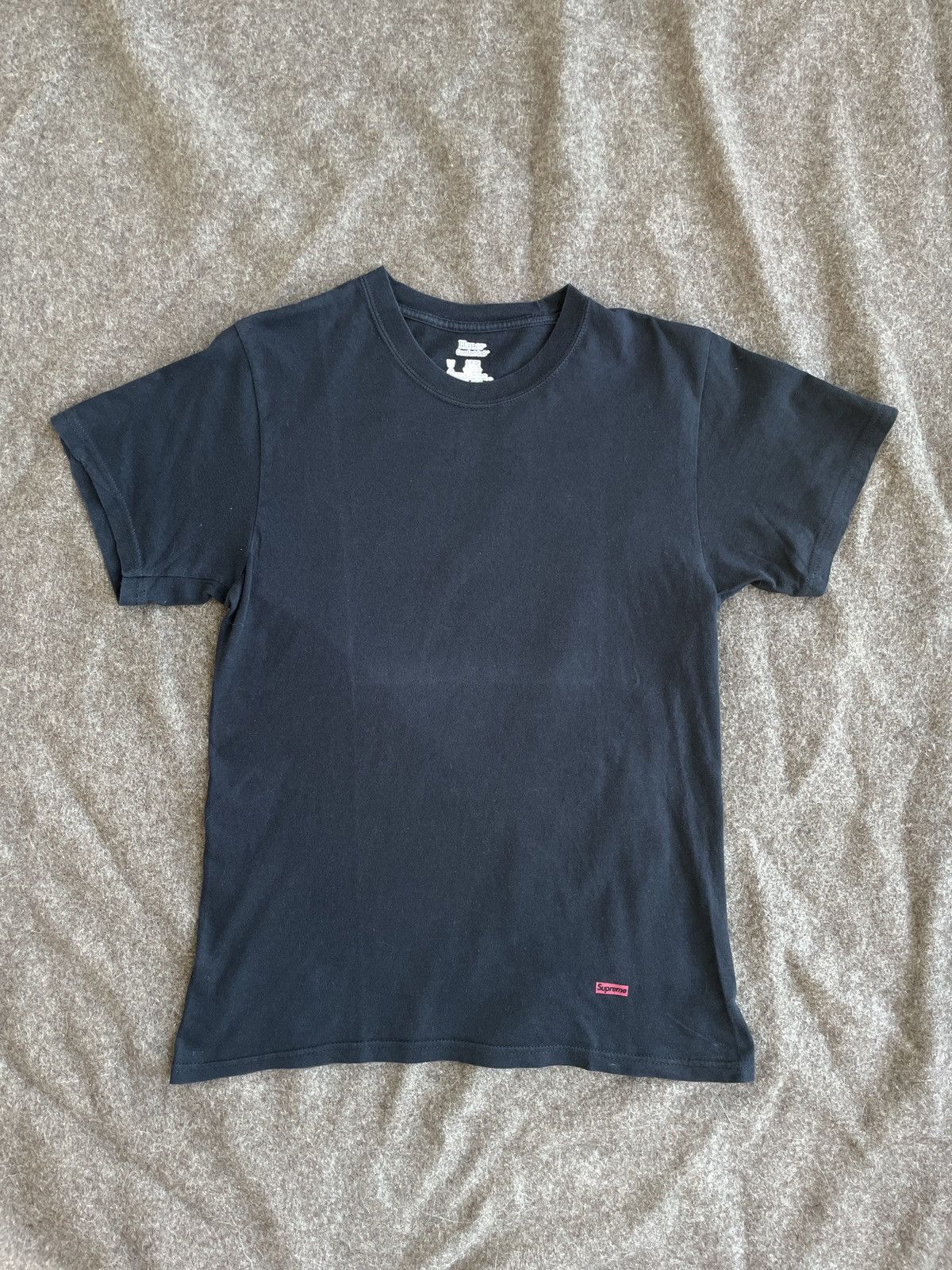 Hanes × Supreme Hanes x Supreme T-Shirt Size US S / EU 44-46 / 1 - 1 Thumbnail