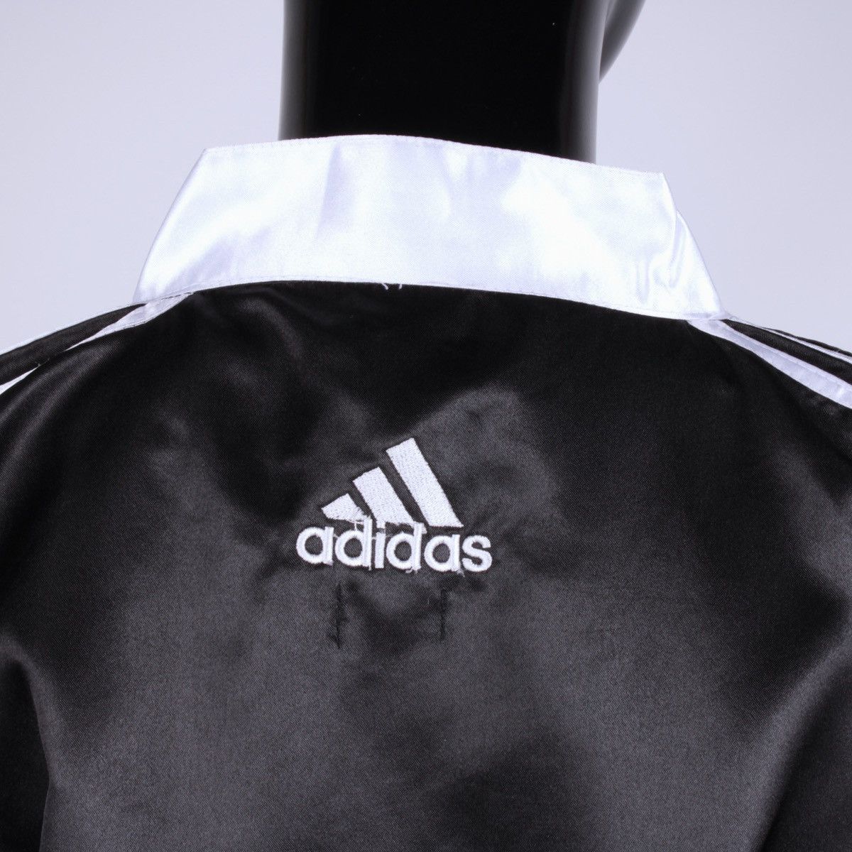 Adidas × Vintage ADIDAS Vintage Japan Style Polyester T-Shirt Jersey Karate Size M / US 6-8 / IT 42-44 - 7 Thumbnail
