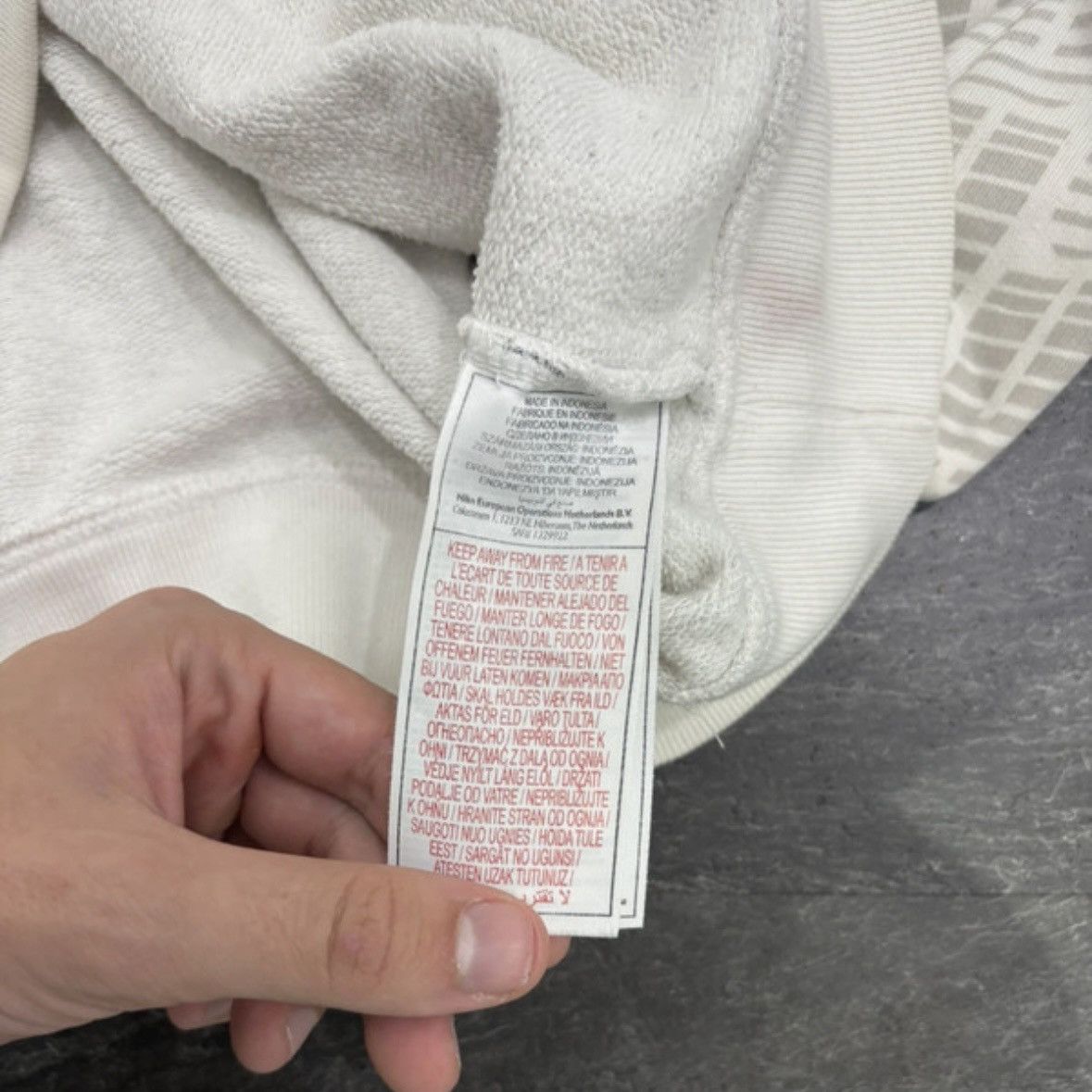 Nike 00s Vintage Nike Air Monogram Logo Oversized Hoodie Rare Size US S / EU 44-46 / 1 - 6 Thumbnail