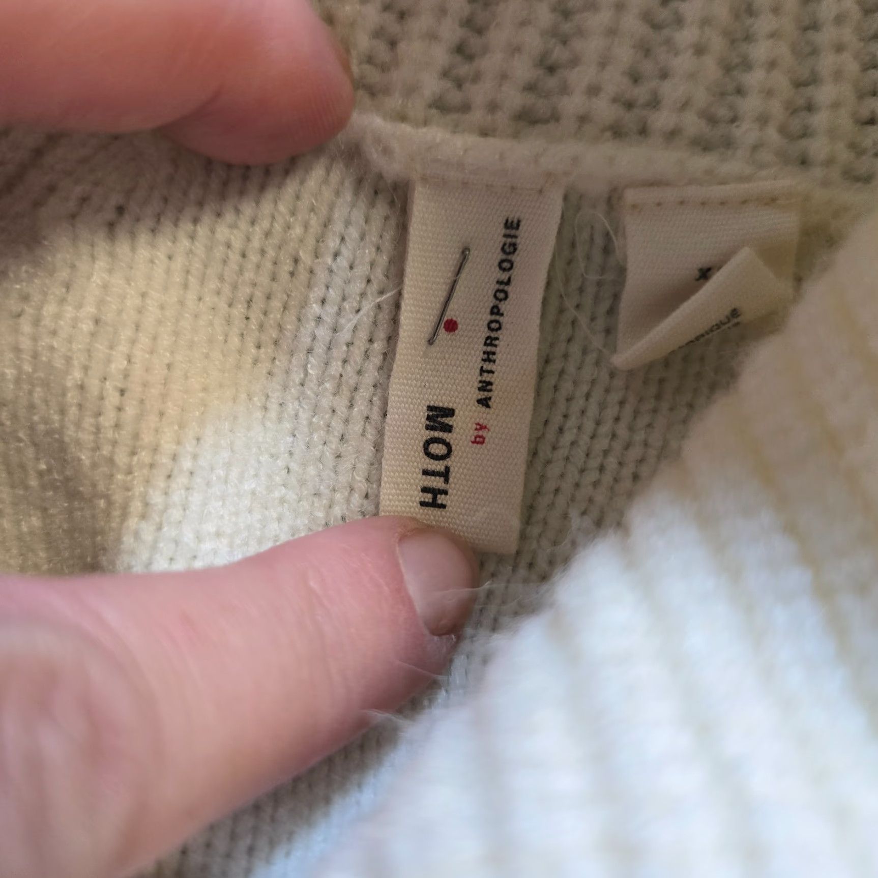 Anthropologie **White Anthropolgie Womens Cowl Neck Size XS Long Sleeve Sweater** User: **White Anthropologie Womens Cowl Neck Size XS Long Sleeve Sweater** Size XS / US 0-2 / IT 36-38 - 4 Thumbnail