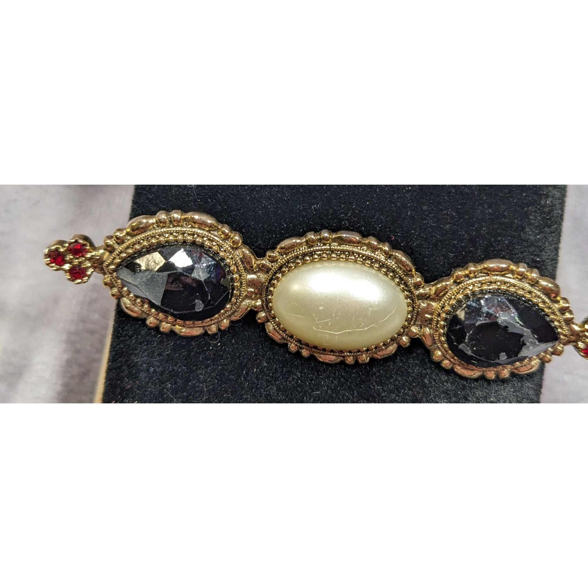 Other Vintage Victorian Style Gold White And Black Gemmed Brooch Size ONE SIZE - 7 Thumbnail